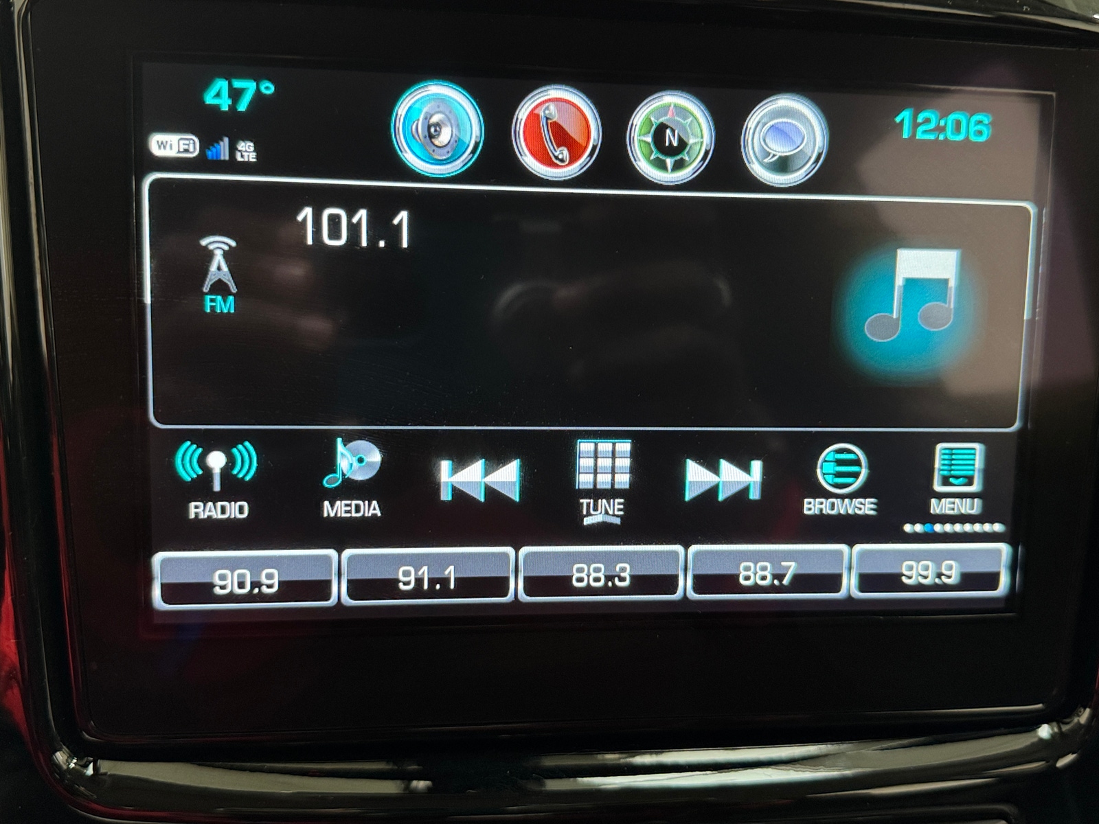 Thumbnail: 2019 Chevrolet Traverse - 3