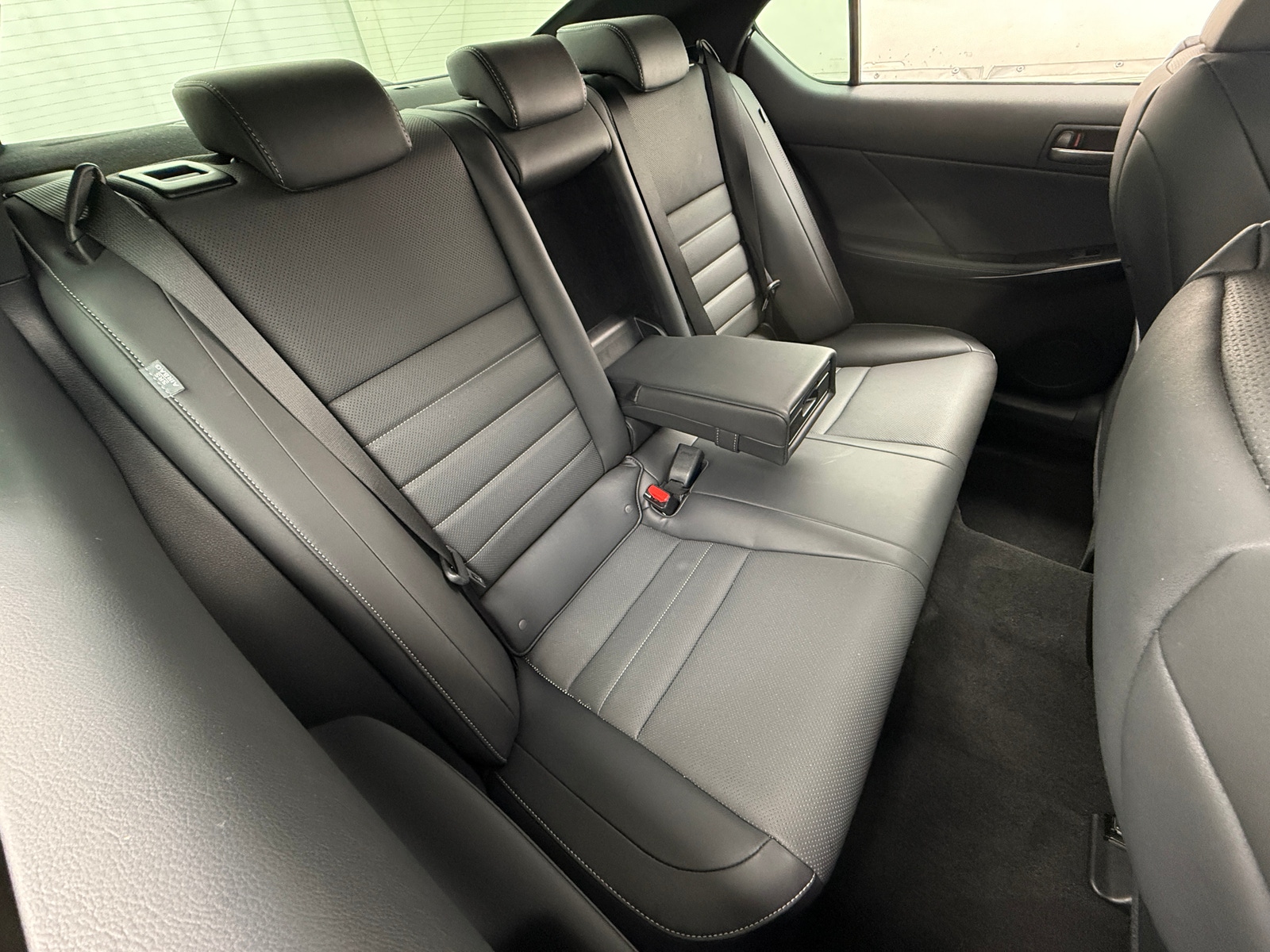 Thumbnail: 2023 Lexus IS - 5