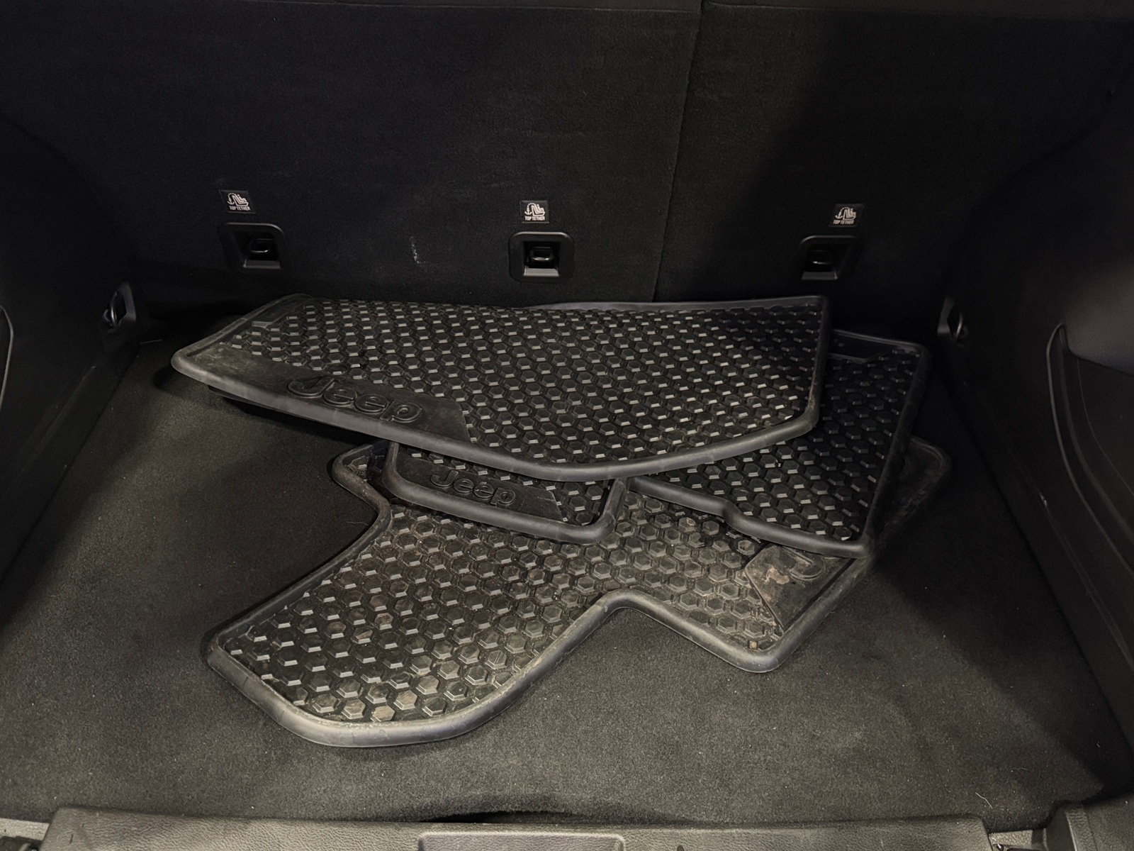 Thumbnail: 2020 Jeep Renegade - 7