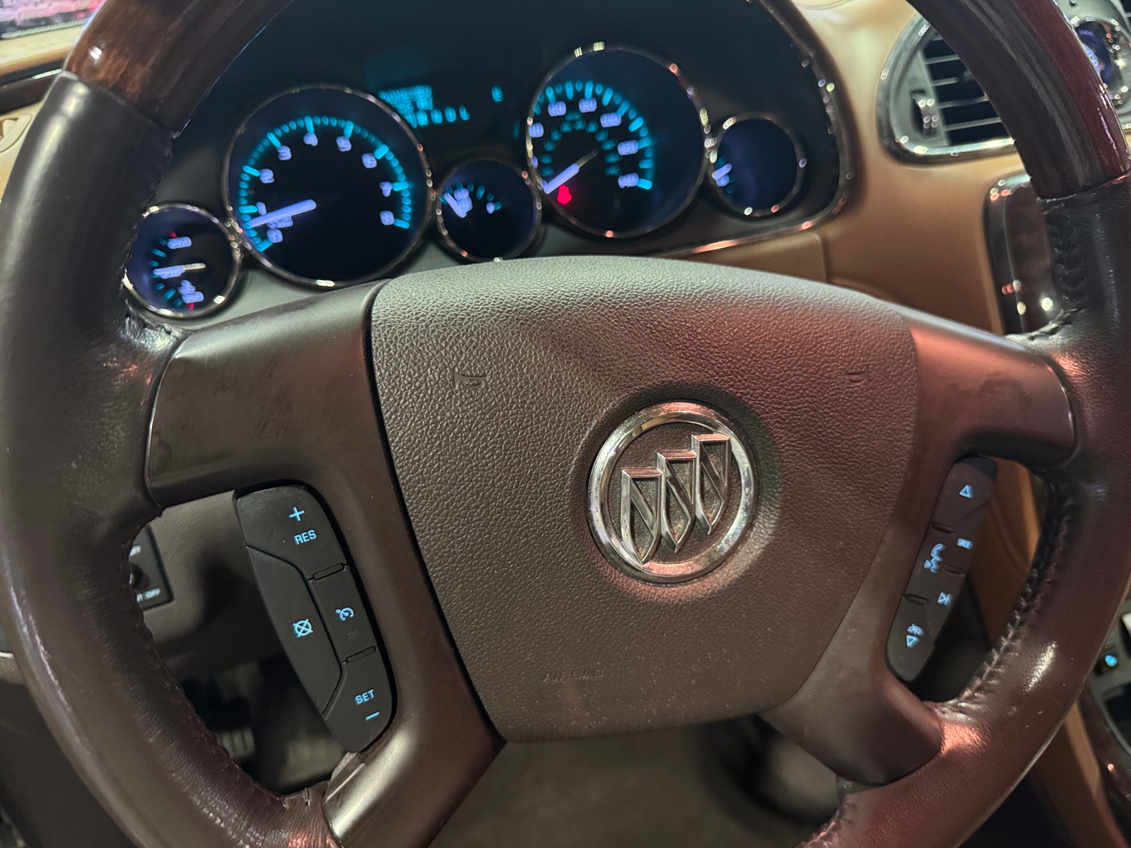 Thumbnail: 2014 Buick Enclave - 4