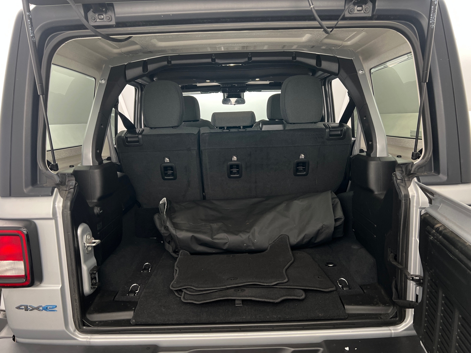 Thumbnail: 2024 Jeep Wrangler - 7