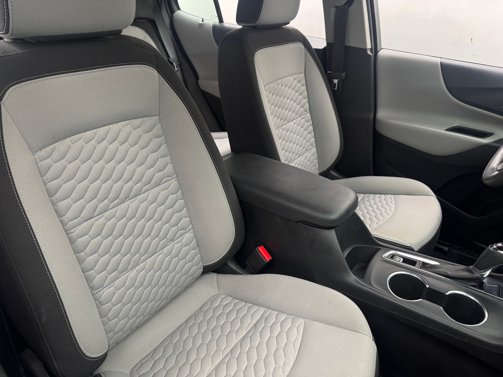 Thumbnail: 2021 Chevrolet Equinox - 2