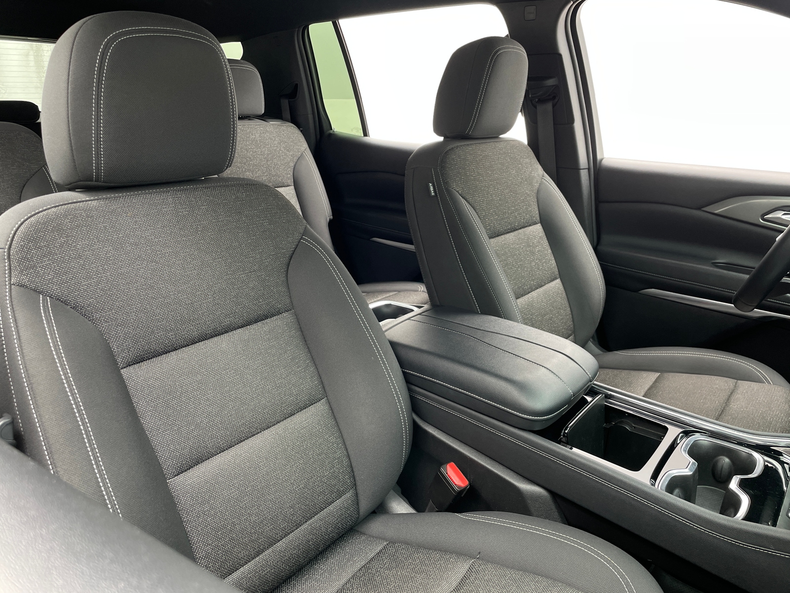 Thumbnail: 2024 Chevrolet Traverse - 2