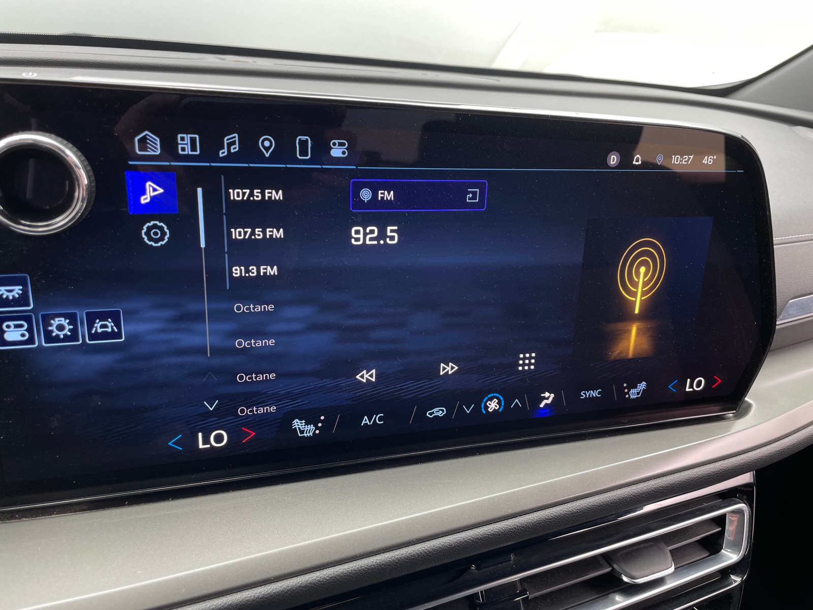 Thumbnail: 2024 Chevrolet Traverse - 4