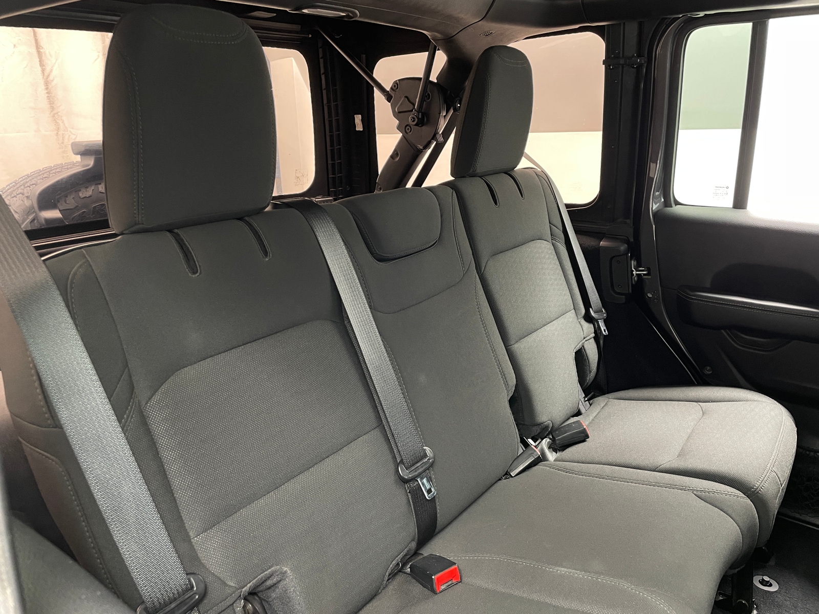 Thumbnail: 2020 Jeep Wrangler - 6