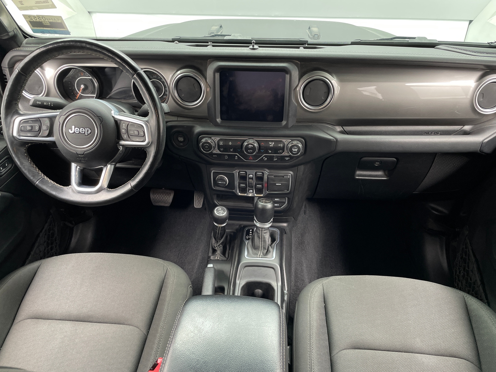 Thumbnail: 2020 Jeep Wrangler - 3