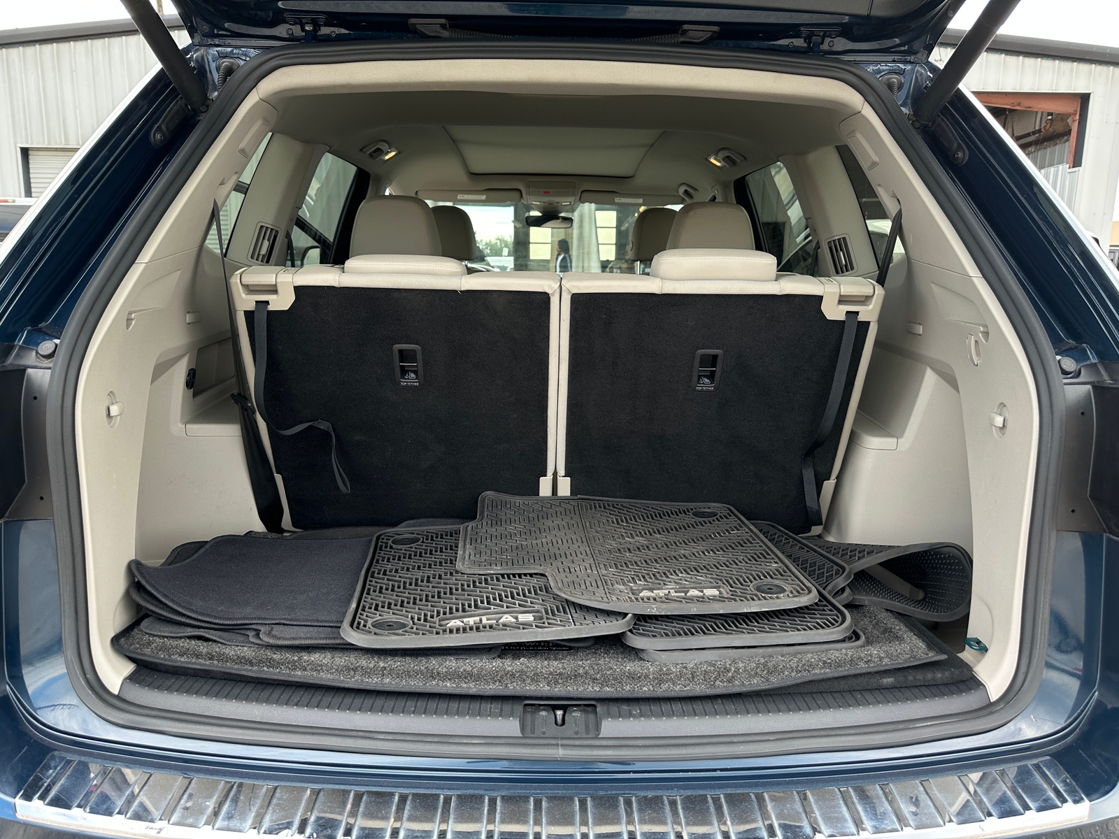 Thumbnail: 2019 Volkswagen Atlas - 6