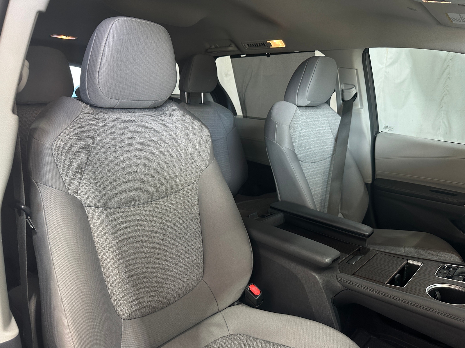 Thumbnail: 2021 Toyota Sienna - 2