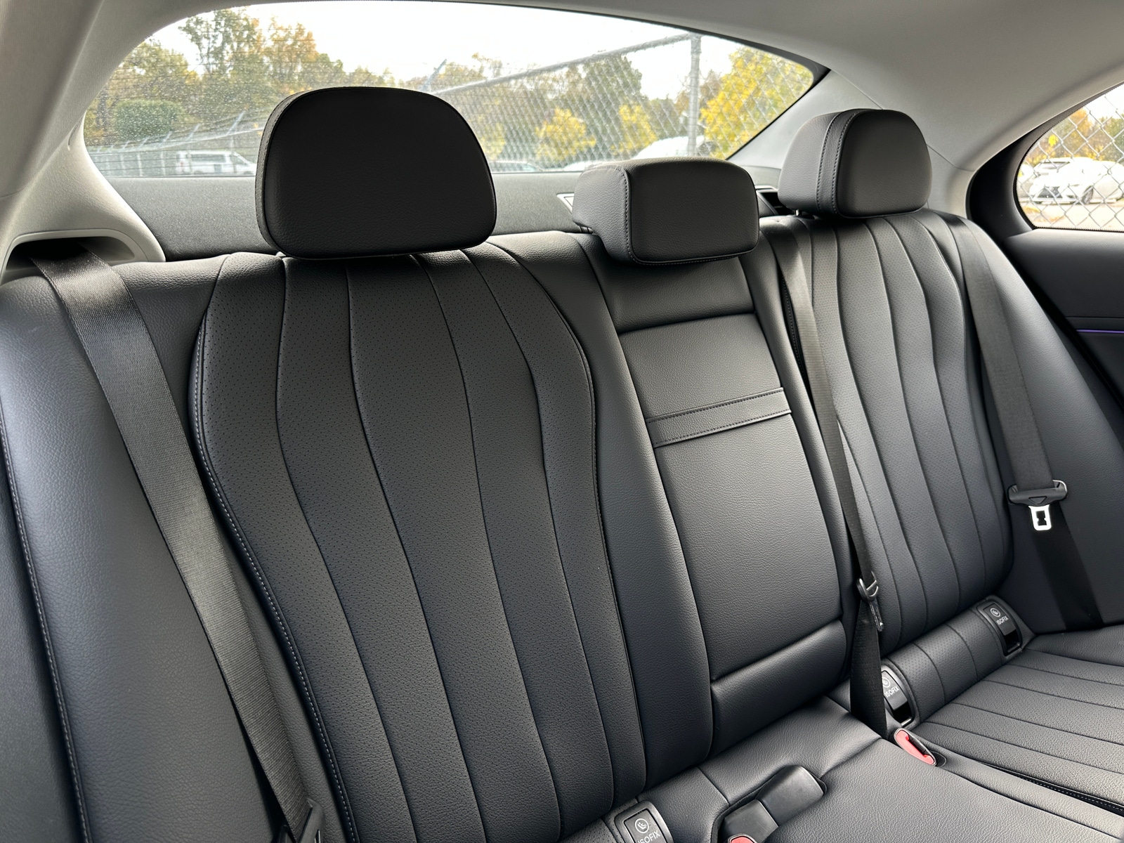 Thumbnail: 2025 Mercedes-Benz E-Class - 5