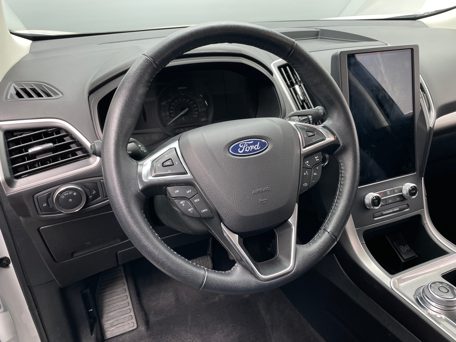 Thumbnail: 2024 Ford Edge - 4