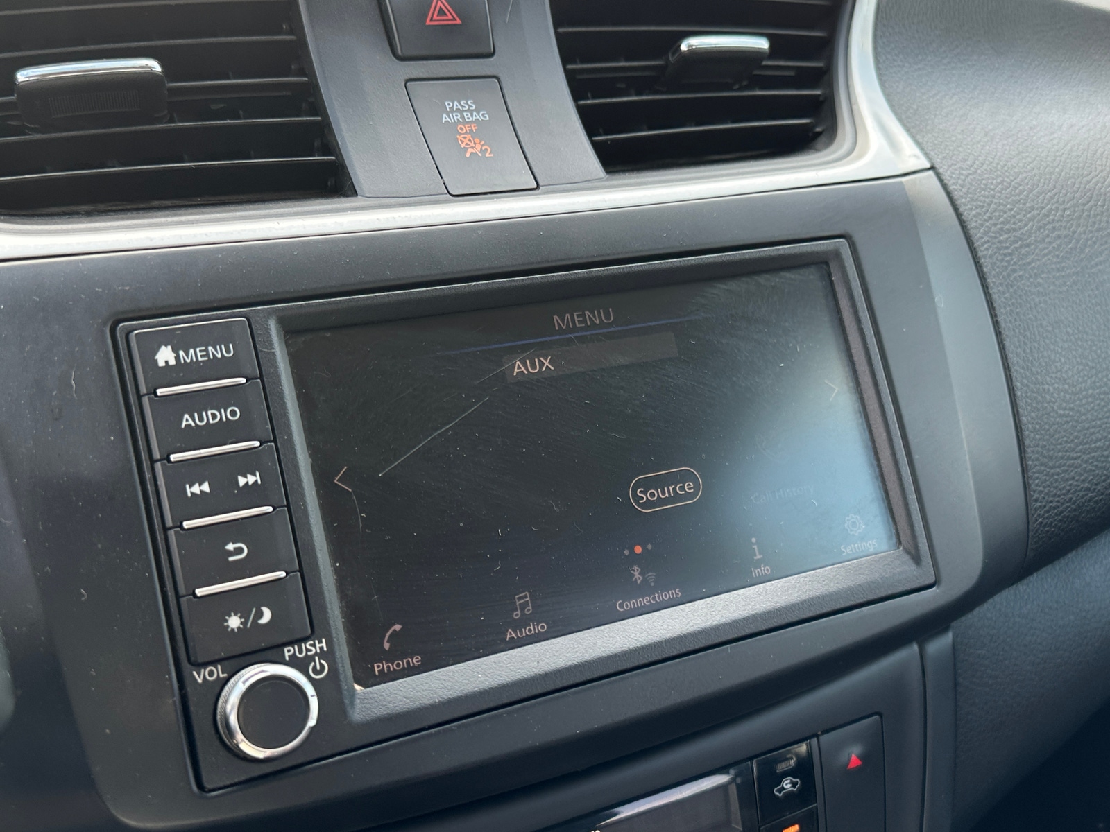 Thumbnail: 2019 Nissan Sentra - 4