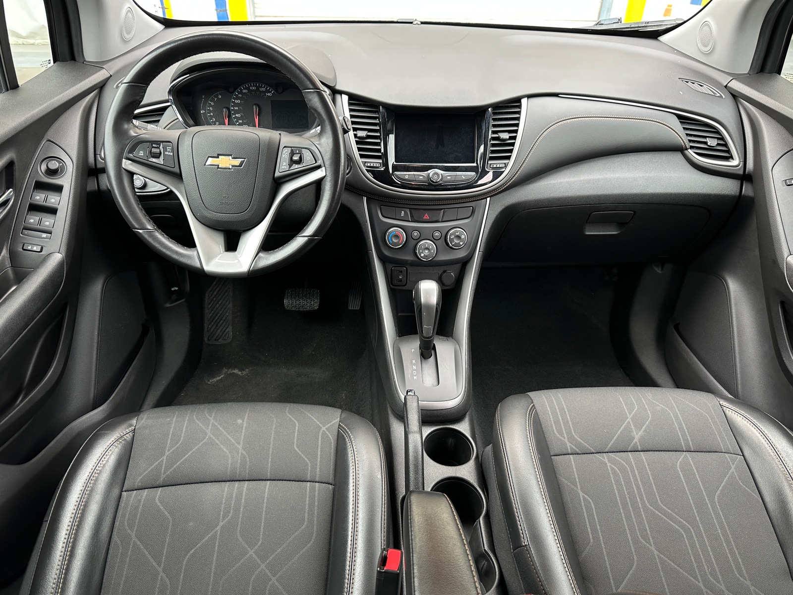 Thumbnail: 2018 Chevrolet Trax - 3