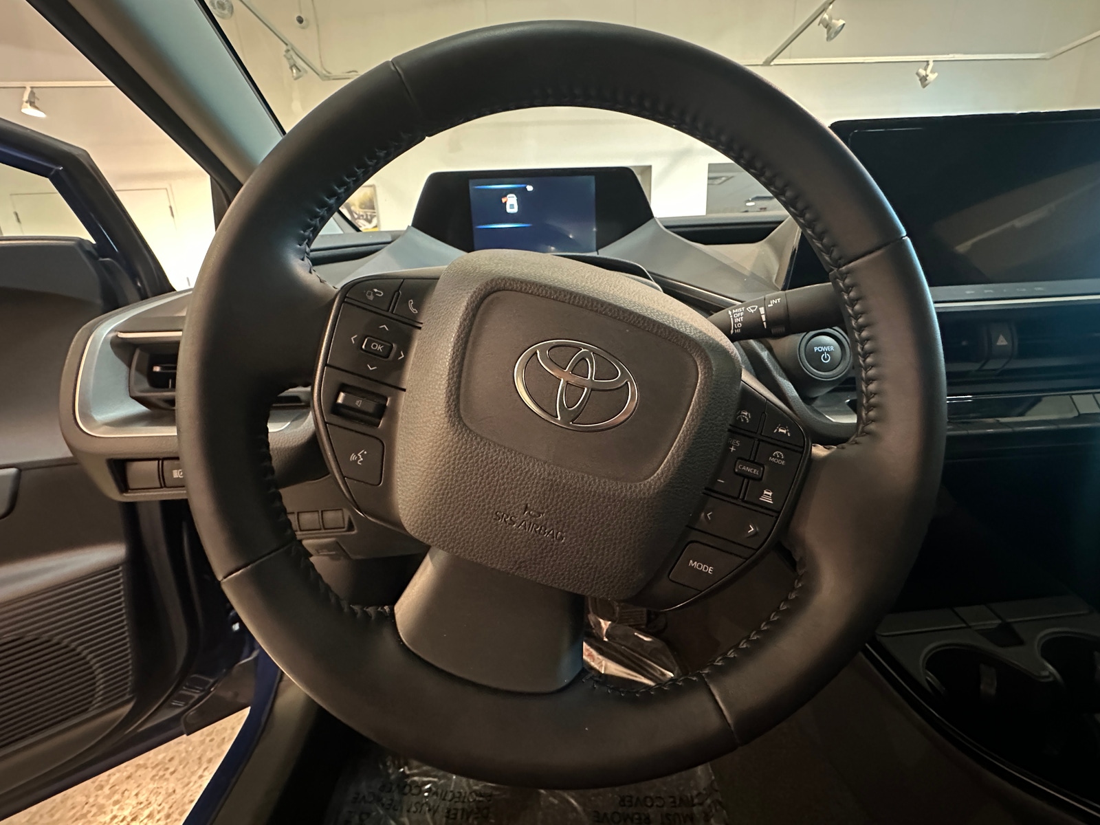 Thumbnail: 2025 Toyota Prius - 5