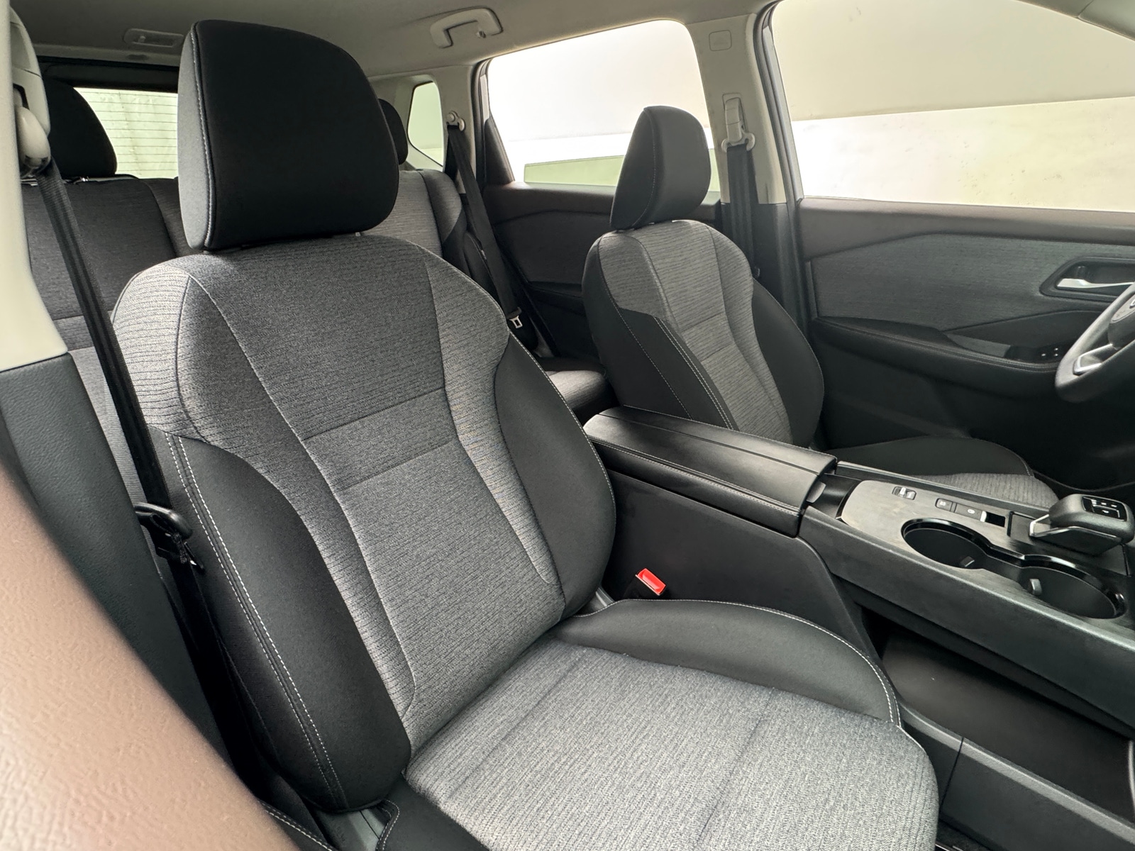 Thumbnail: 2022 Nissan Rogue - 2