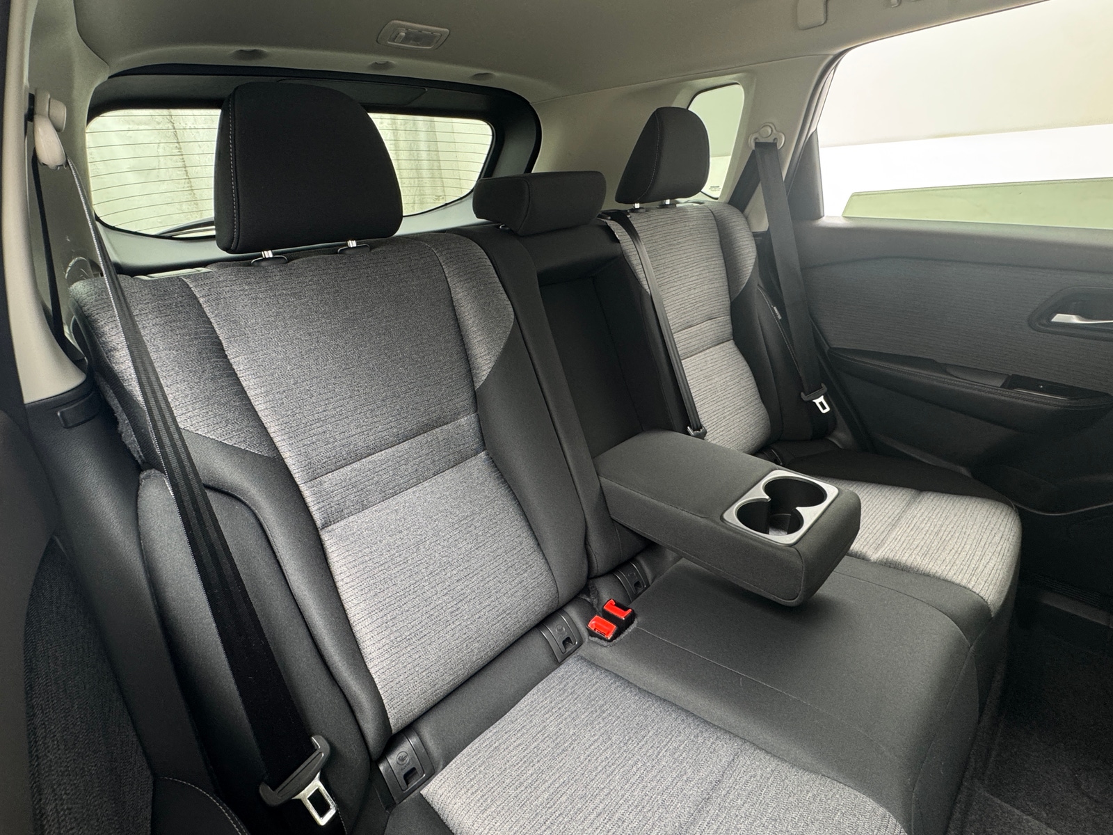 Thumbnail: 2022 Nissan Rogue - 6