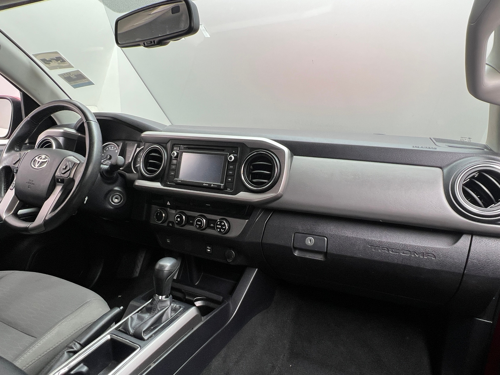 Thumbnail: 2017 Toyota Tacoma - 3