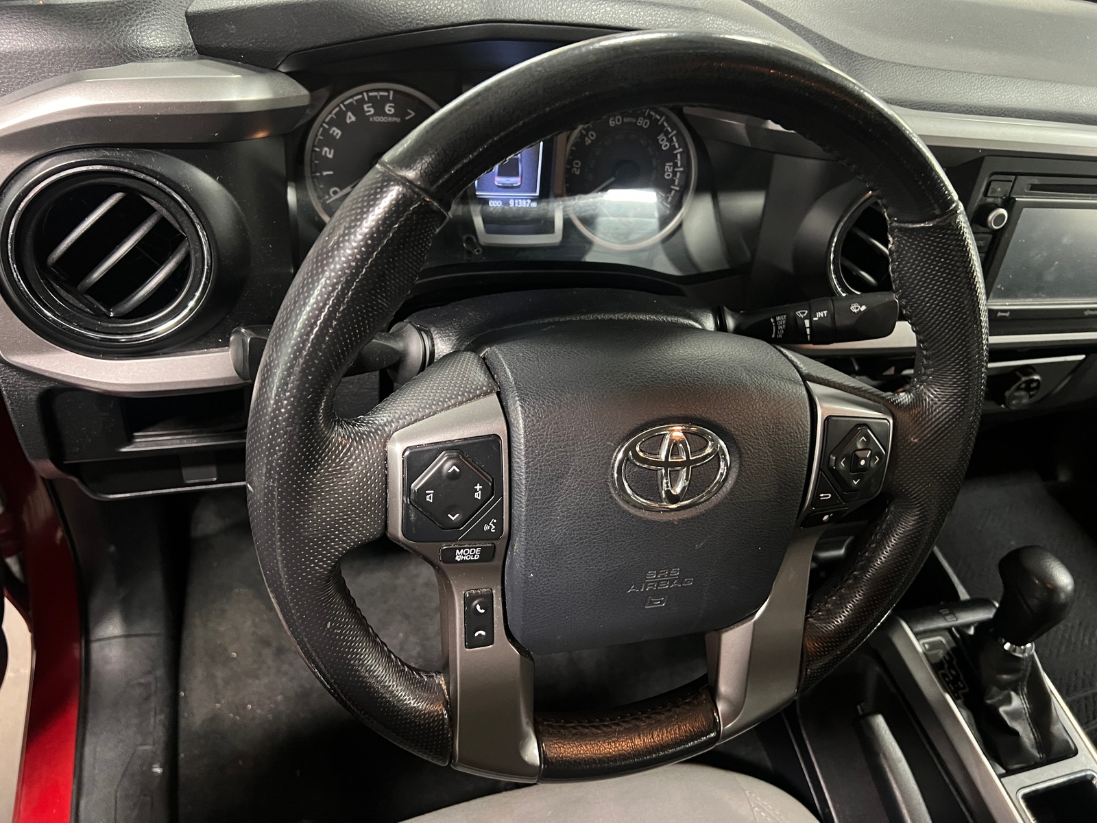 Thumbnail: 2017 Toyota Tacoma - 5