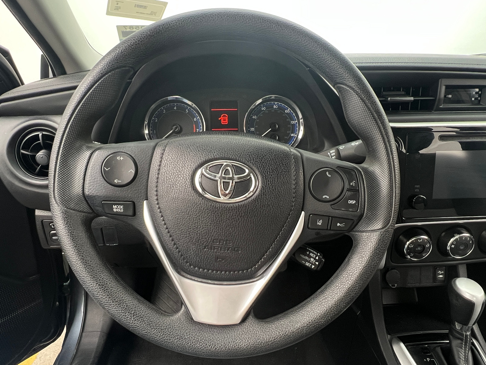 Thumbnail: 2018 Toyota Corolla - 5
