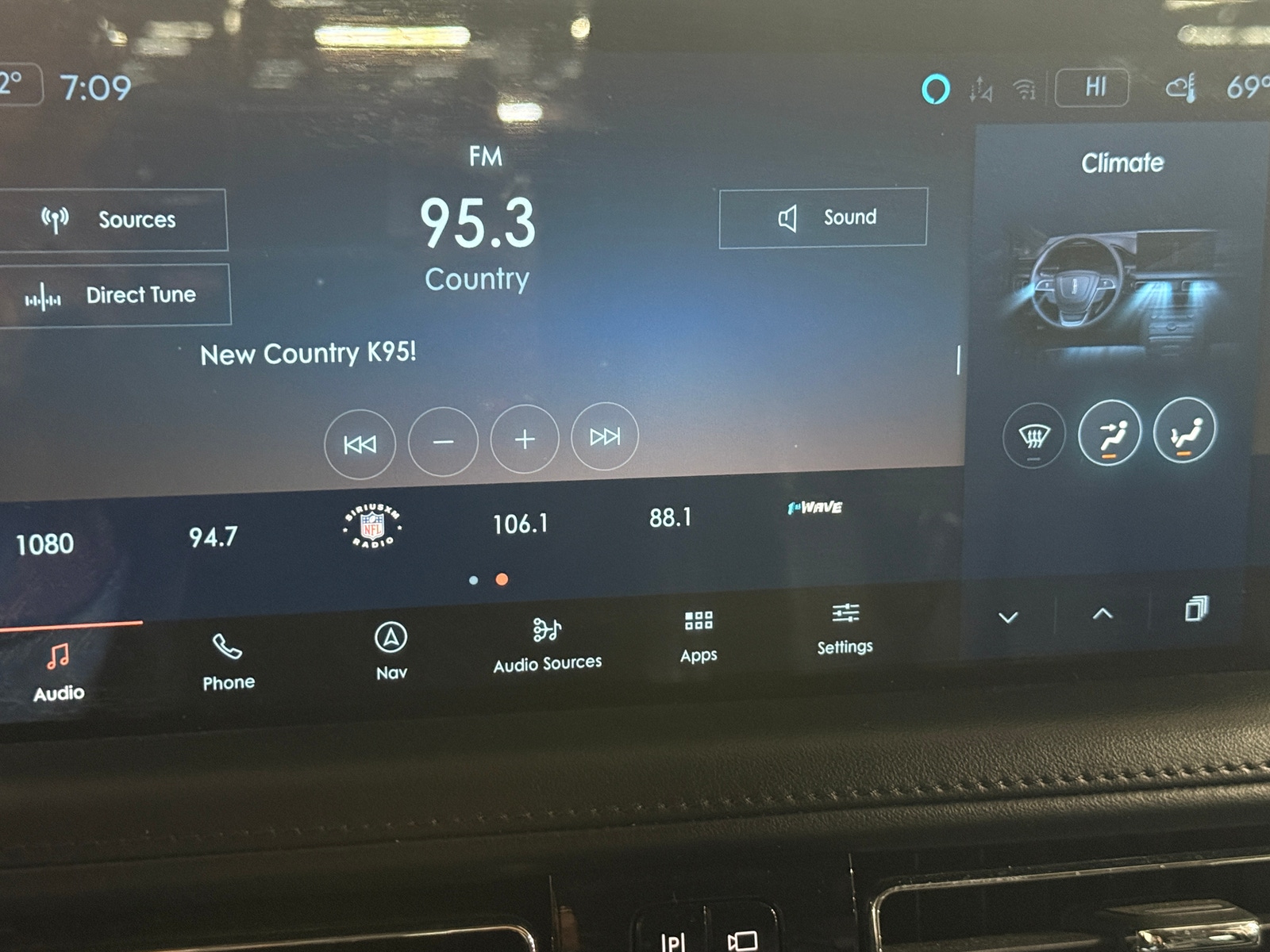 Thumbnail: 2022 Lincoln Nautilus - 3