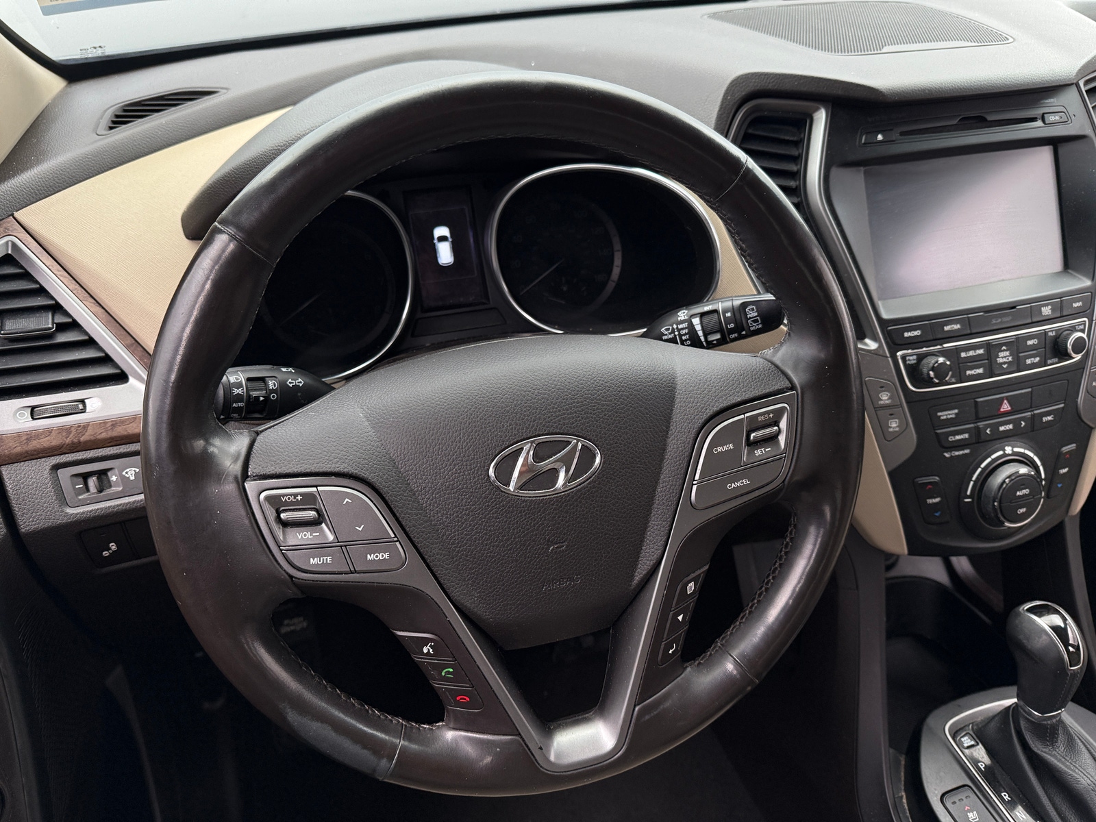 Thumbnail: 2018 Hyundai Santa Fe - 4