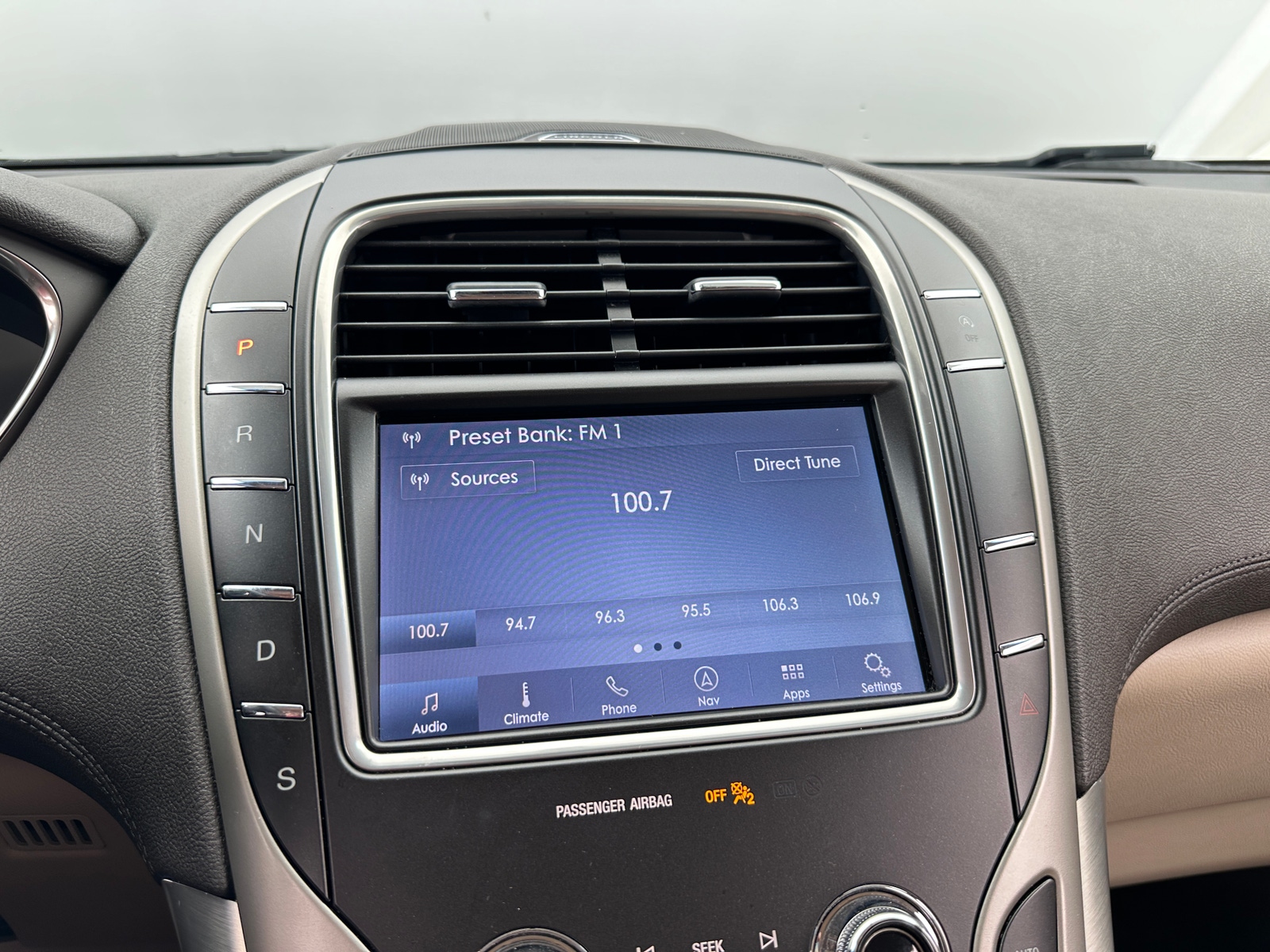 Thumbnail: 2020 Lincoln Nautilus - 3