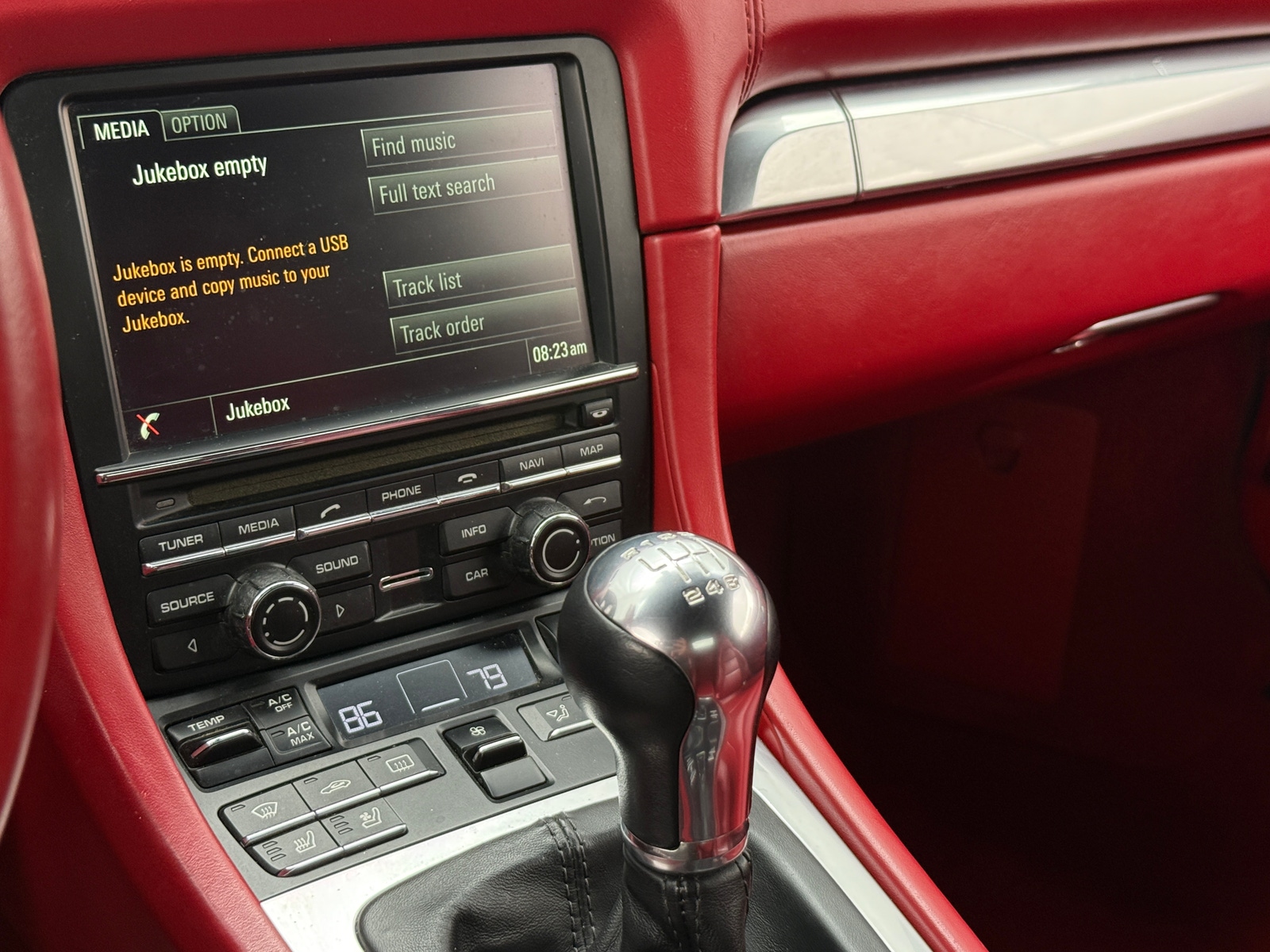 Thumbnail: 2015 Porsche Boxster - 3