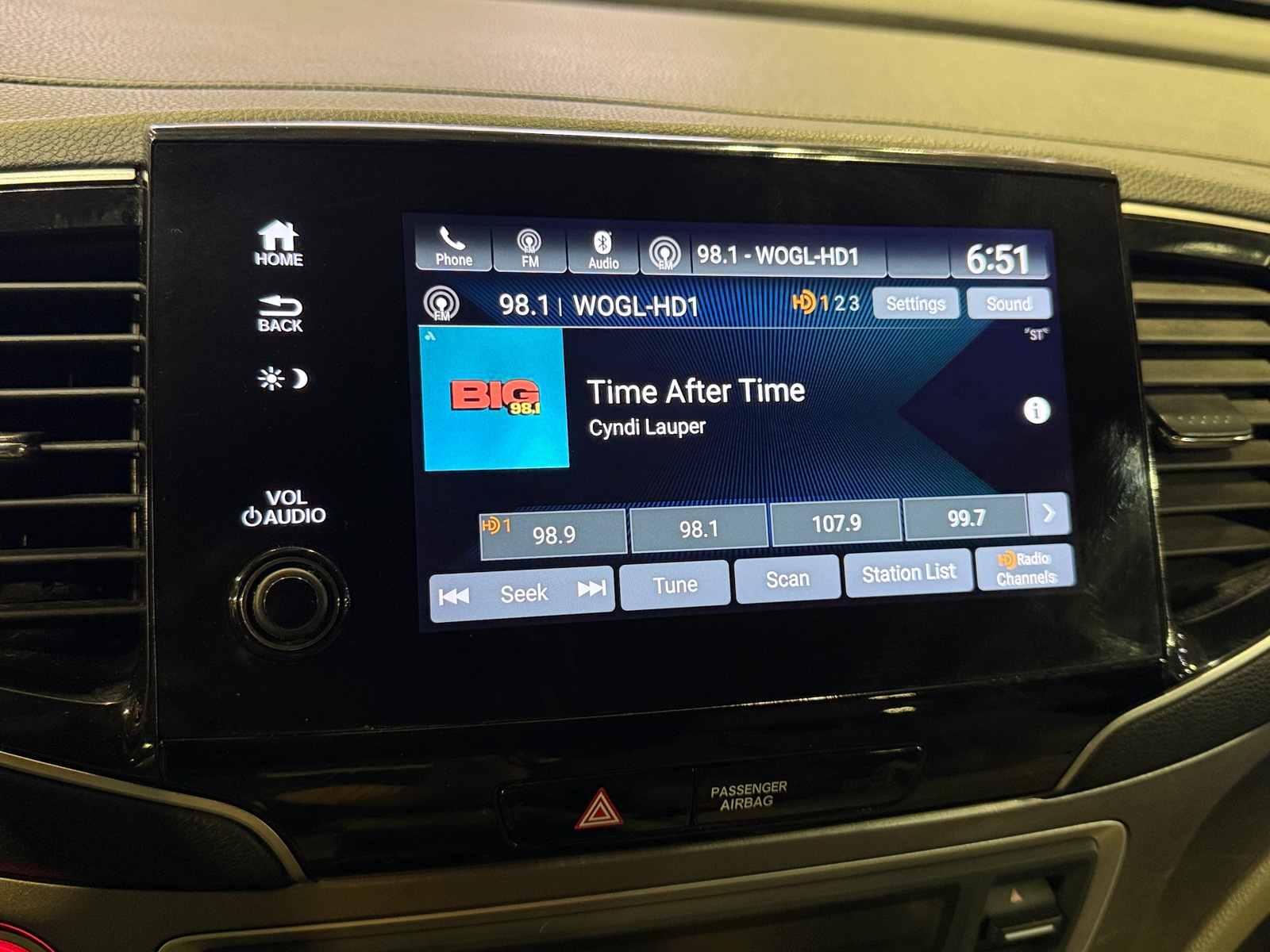 Thumbnail: 2019 Honda Pilot - 4