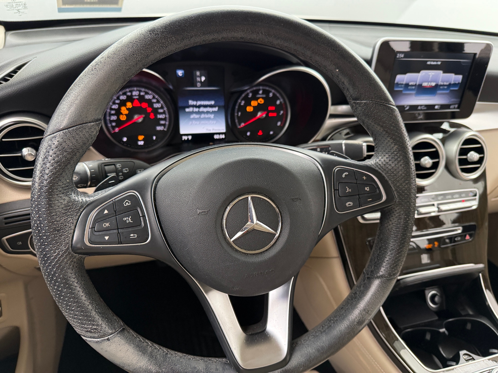 Thumbnail: 2019 Mercedes-Benz GLC - 4