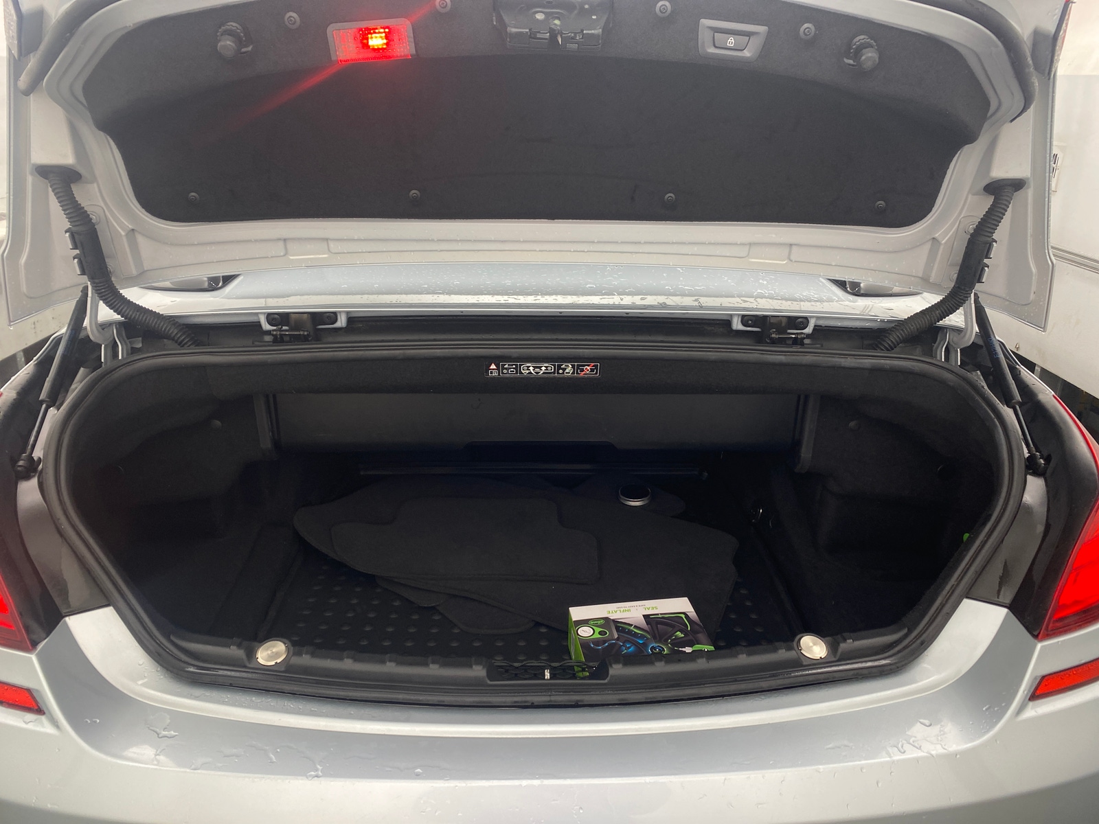 Thumbnail: 2014 BMW M6 - 6