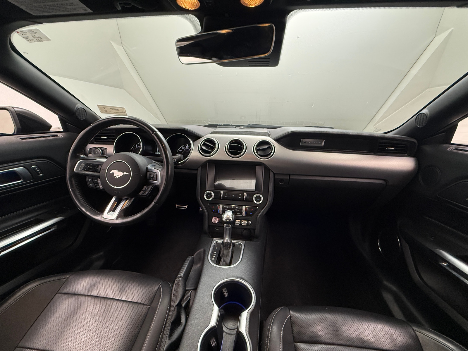 Thumbnail: 2022 Ford Mustang - 2