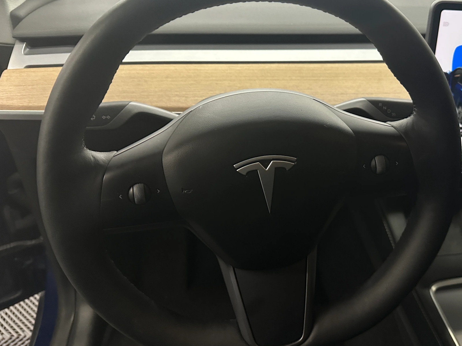 Thumbnail: 2022 Tesla Model Y - 3