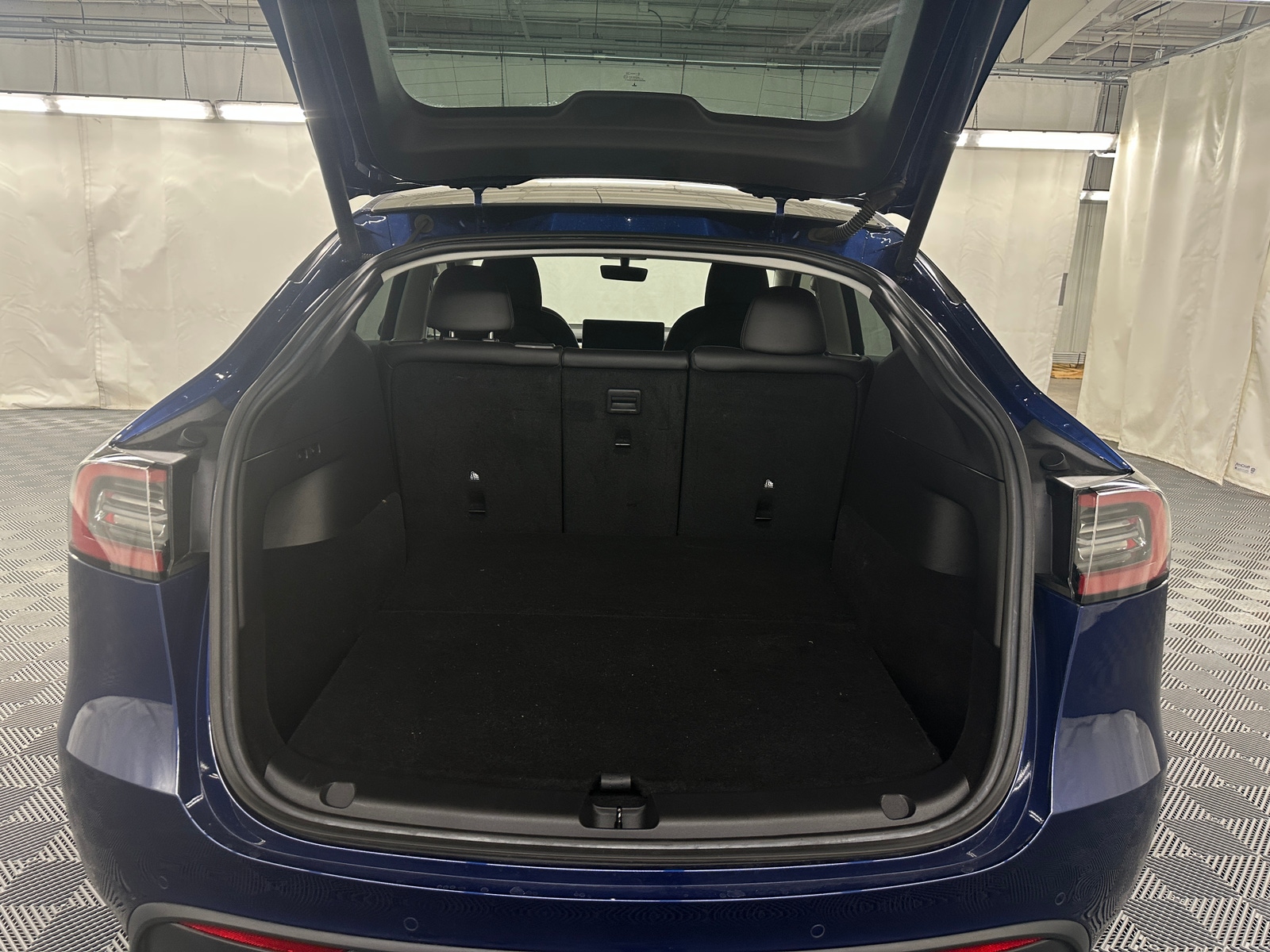 Thumbnail: 2022 Tesla Model Y - 5