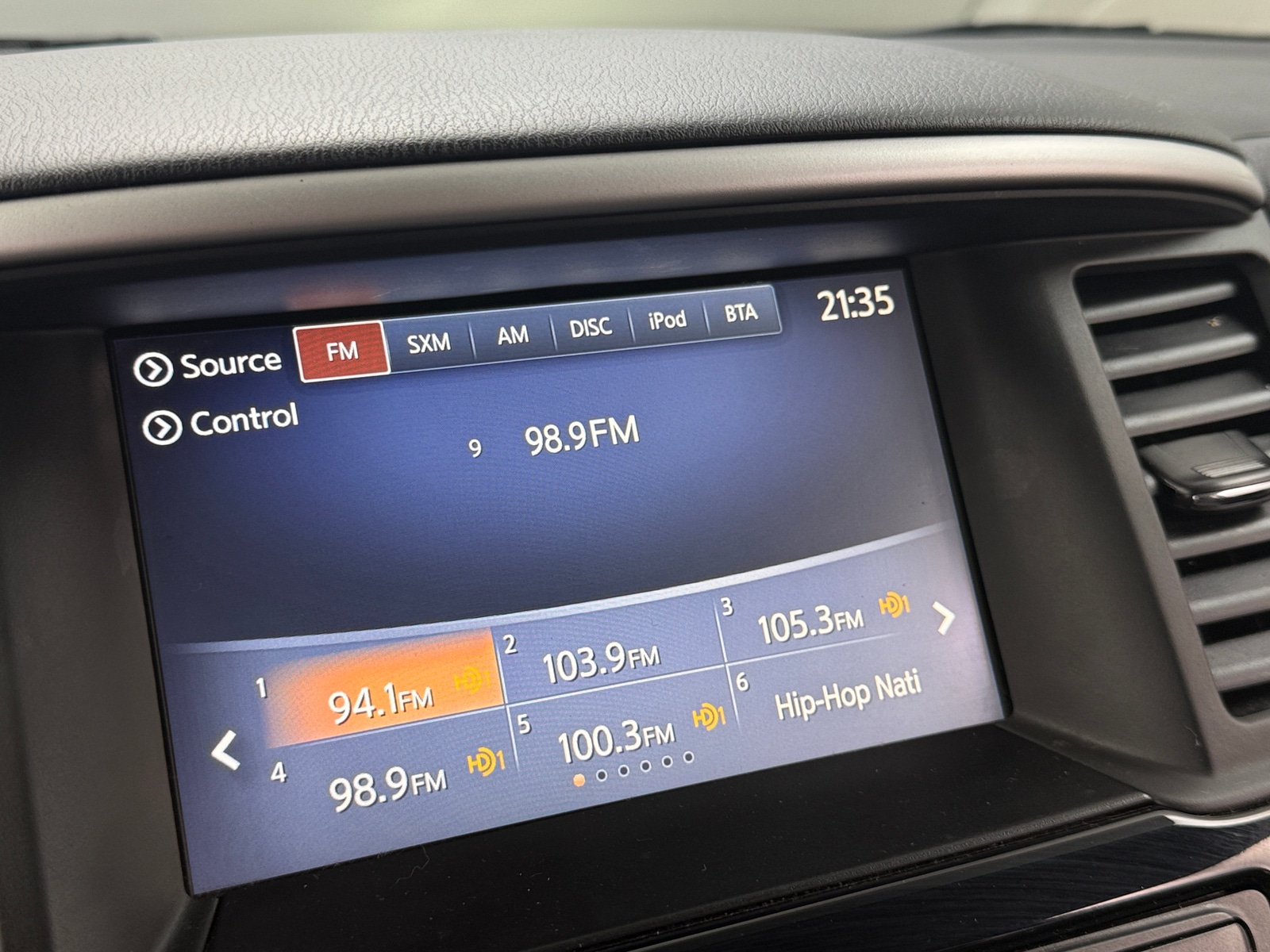 Thumbnail: 2020 Nissan Pathfinder - 4