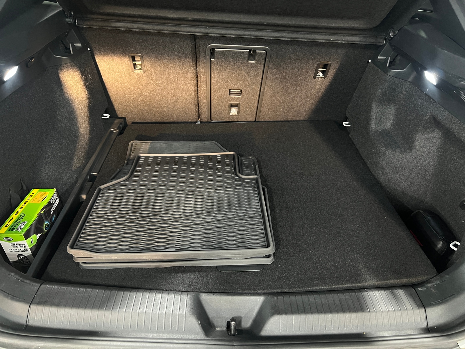 Thumbnail: 2021 Volkswagen ID.4 - 6