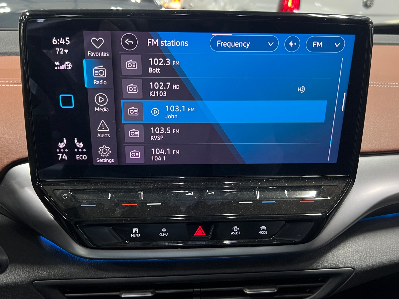 Thumbnail: 2021 Volkswagen ID.4 - 3