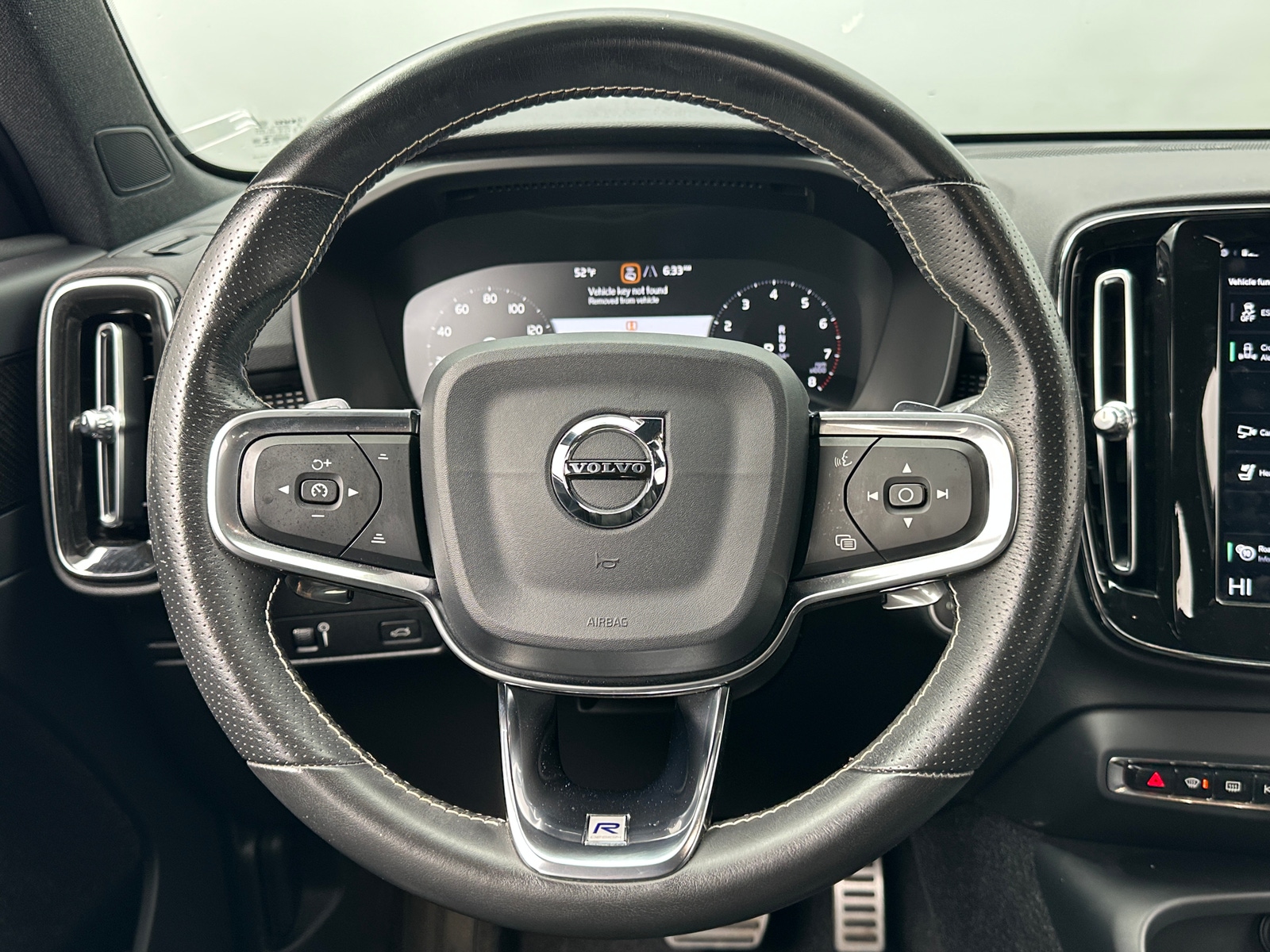 Thumbnail: 2020 Volvo XC40 - 4