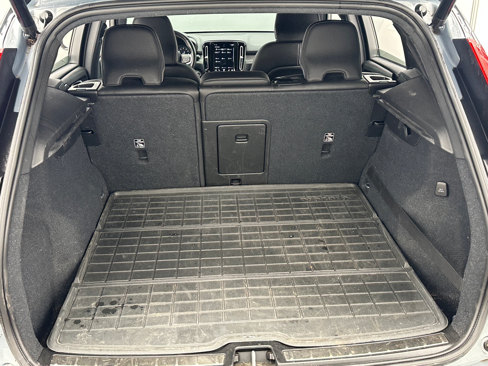 Thumbnail: 2020 Volvo XC40 - 6