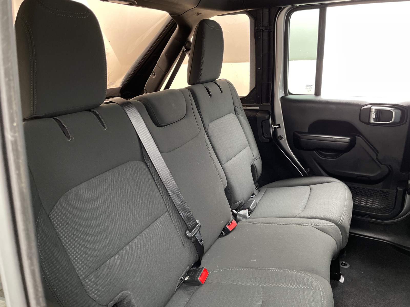 Thumbnail: 2021 Jeep Wrangler - 6