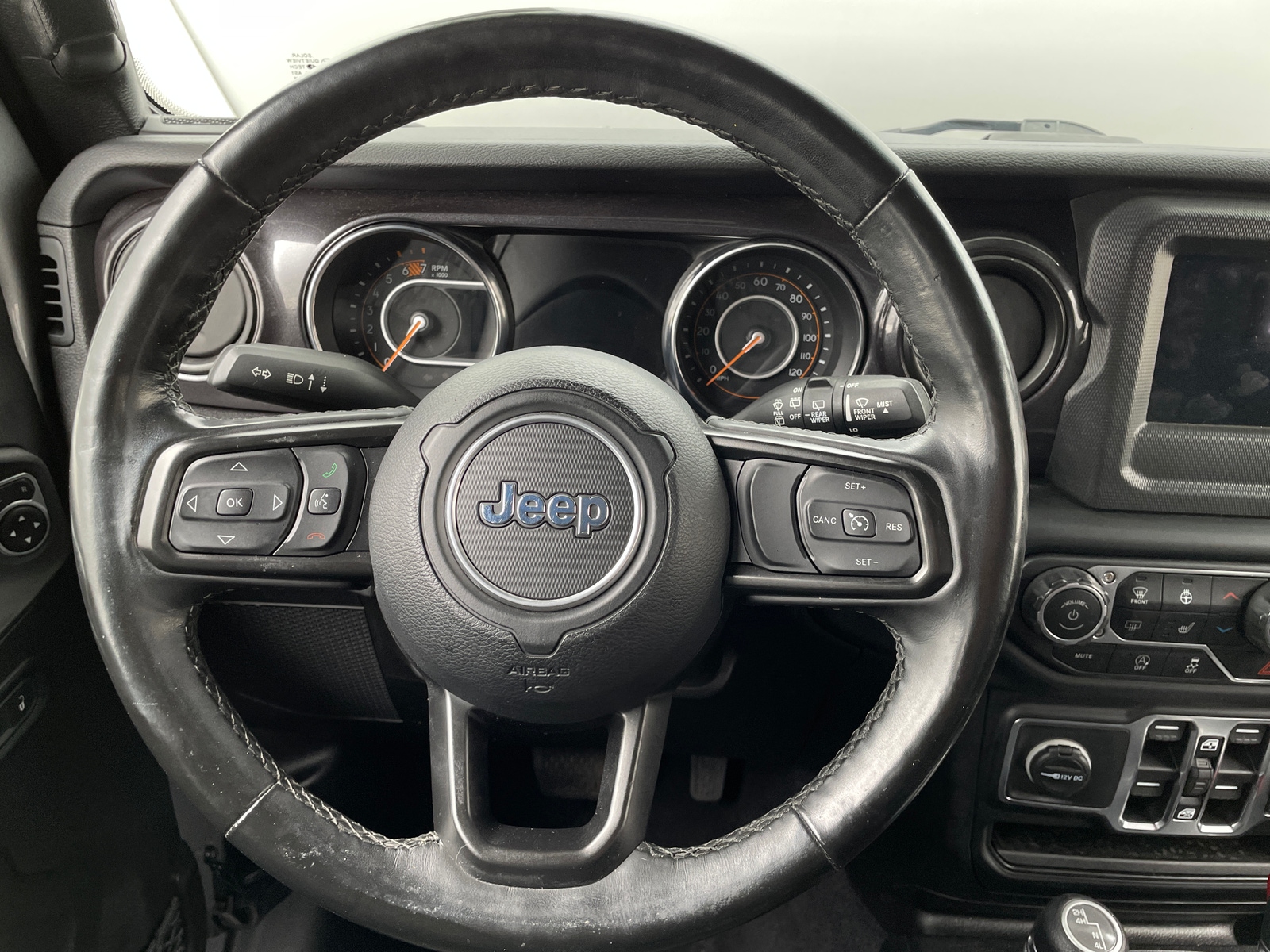 Thumbnail: 2021 Jeep Wrangler - 5