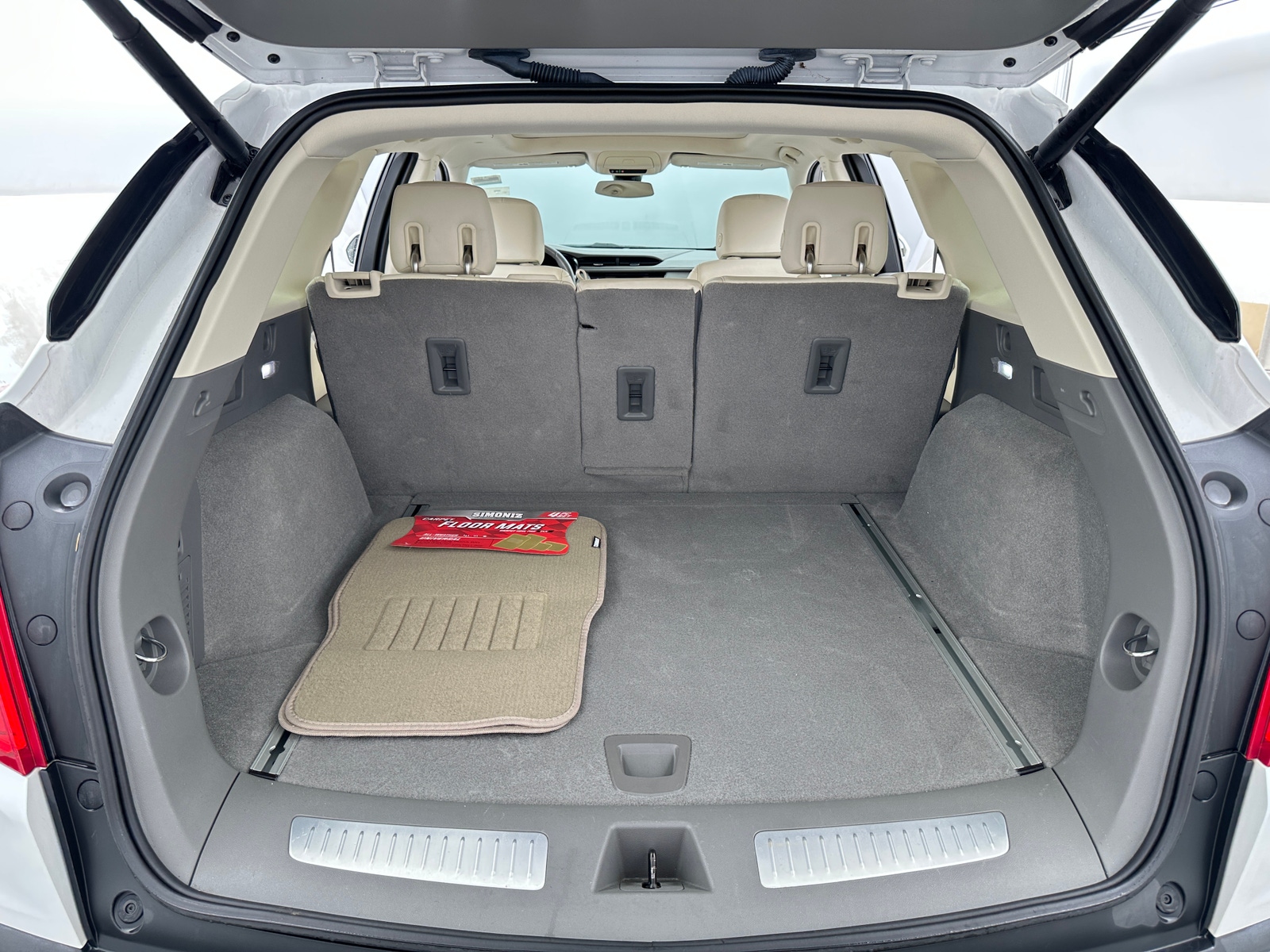 Thumbnail: 2017 Cadillac XT5 - 6