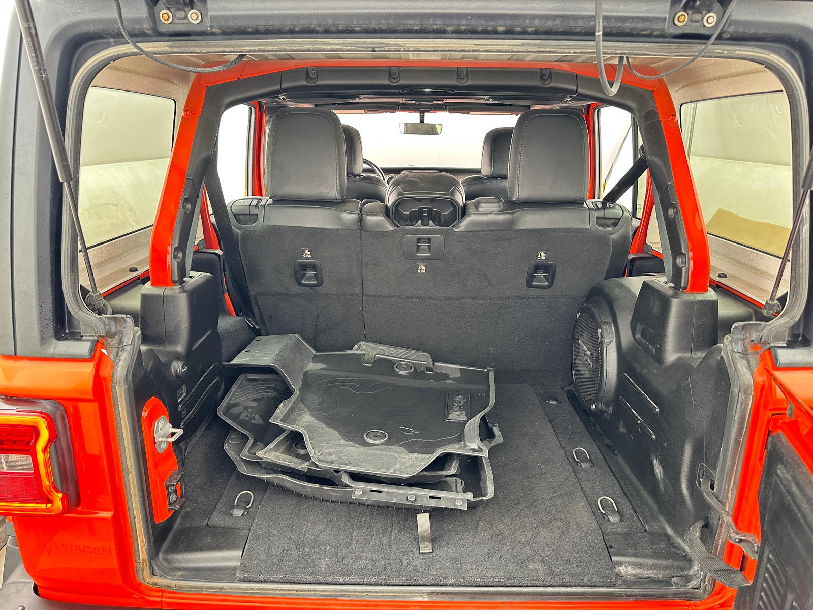 Thumbnail: 2018 Jeep Wrangler - 6