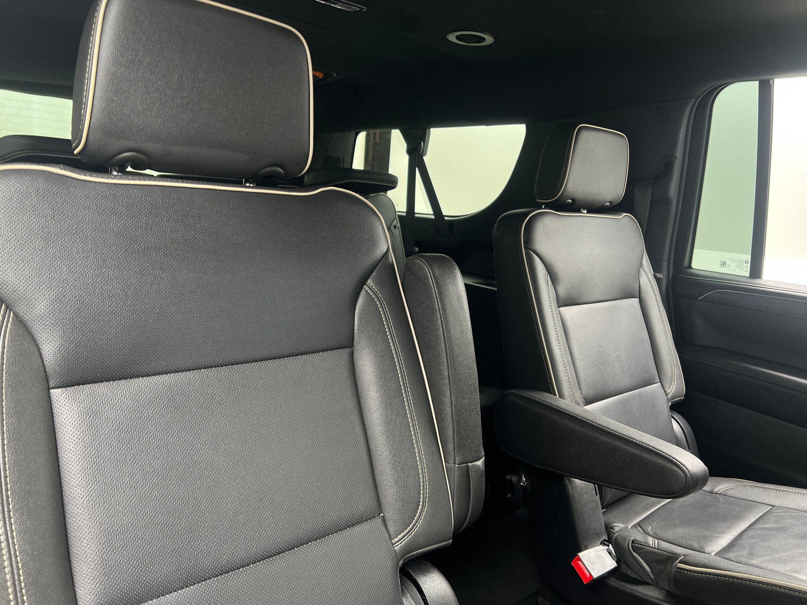 Thumbnail: 2023 GMC Yukon XL - 5