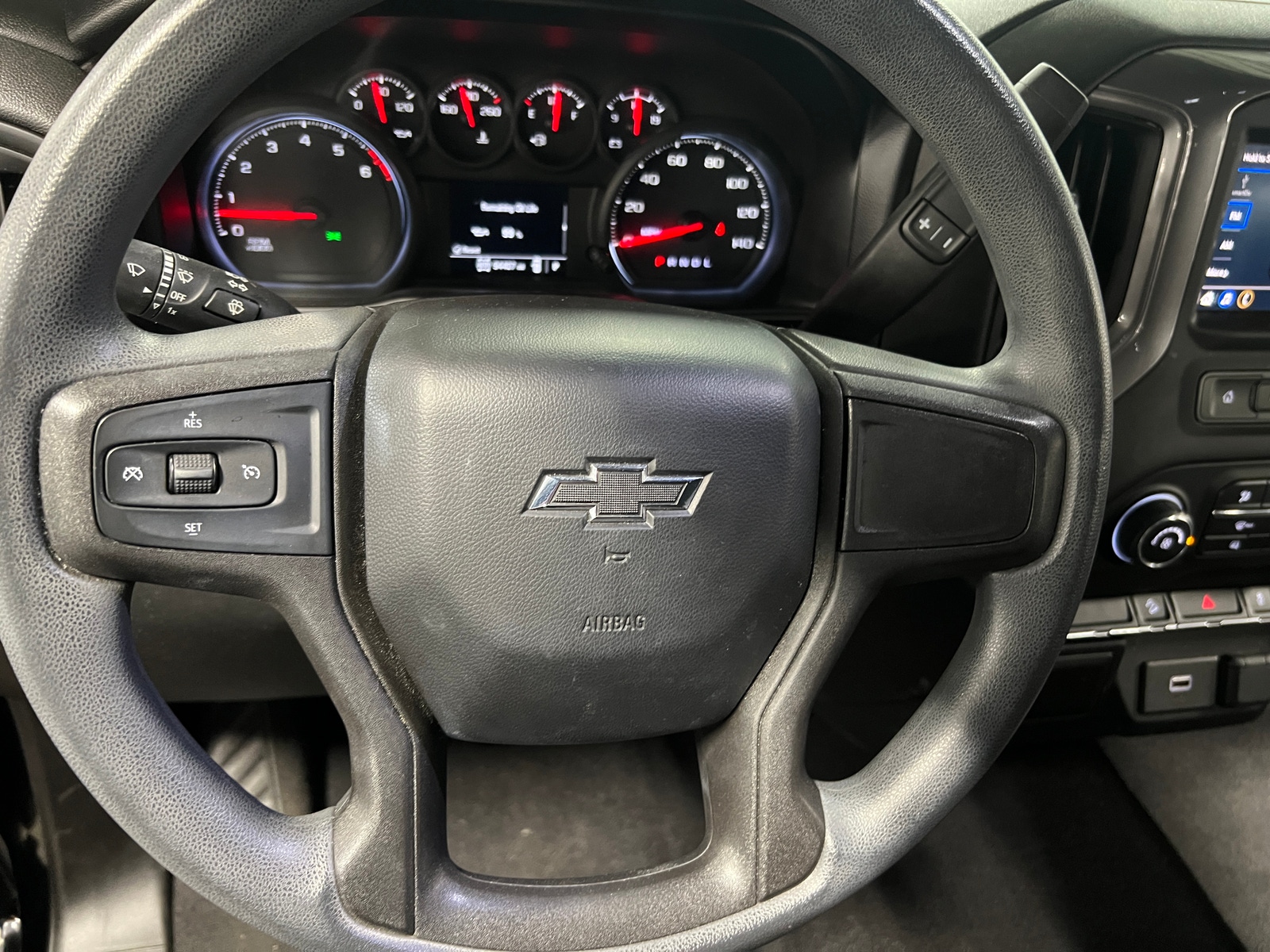 Thumbnail: 2020 Chevrolet Silverado 1500 - 5