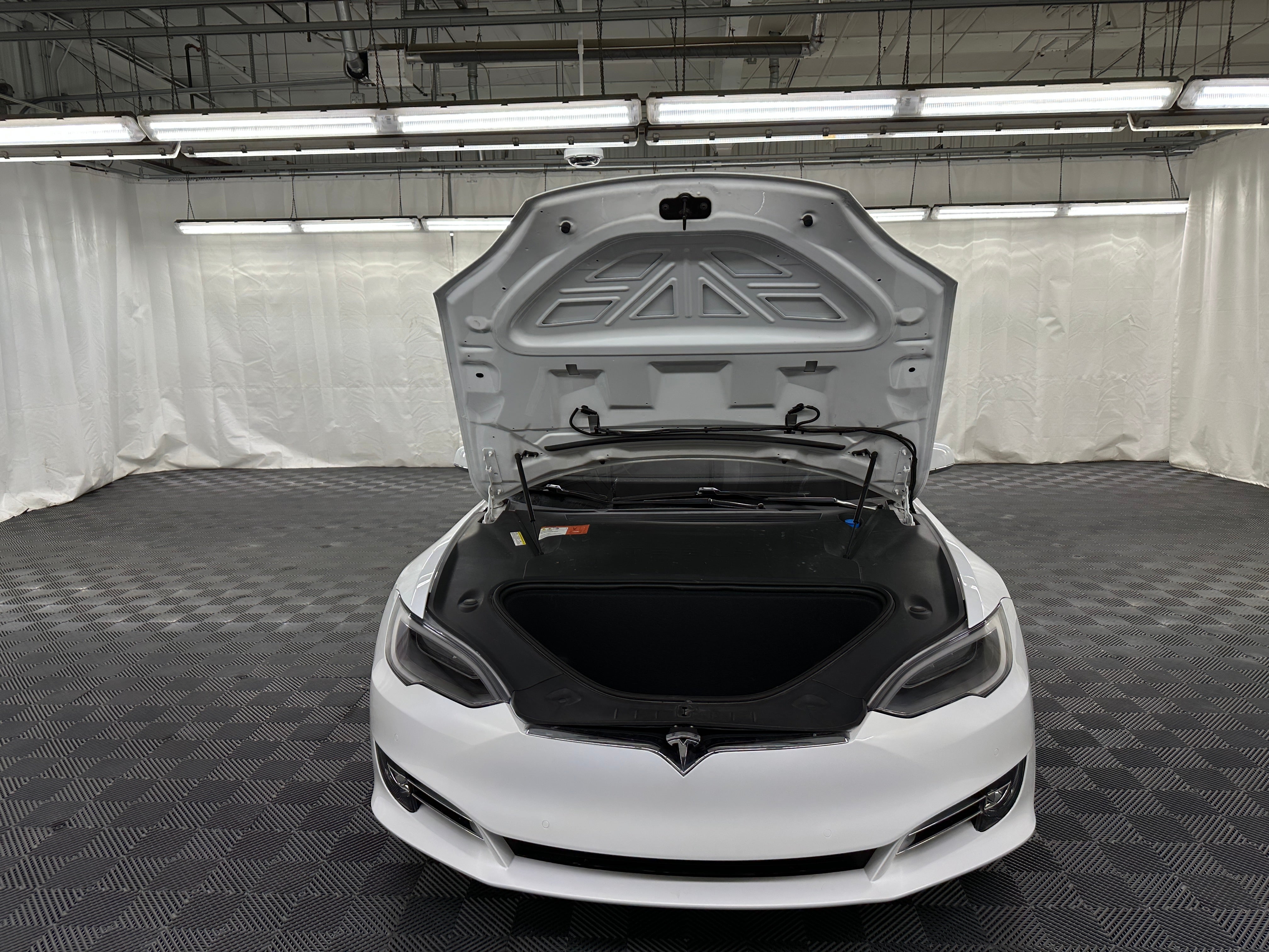 Used 2016 Tesla Model S 90D with VIN 5YJSA1E26GF142886 for sale in Auburn, WA