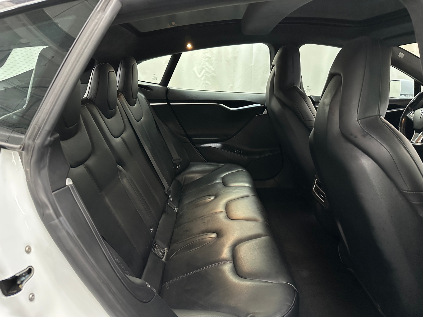 Thumbnail: 2016 Tesla Model S - 5