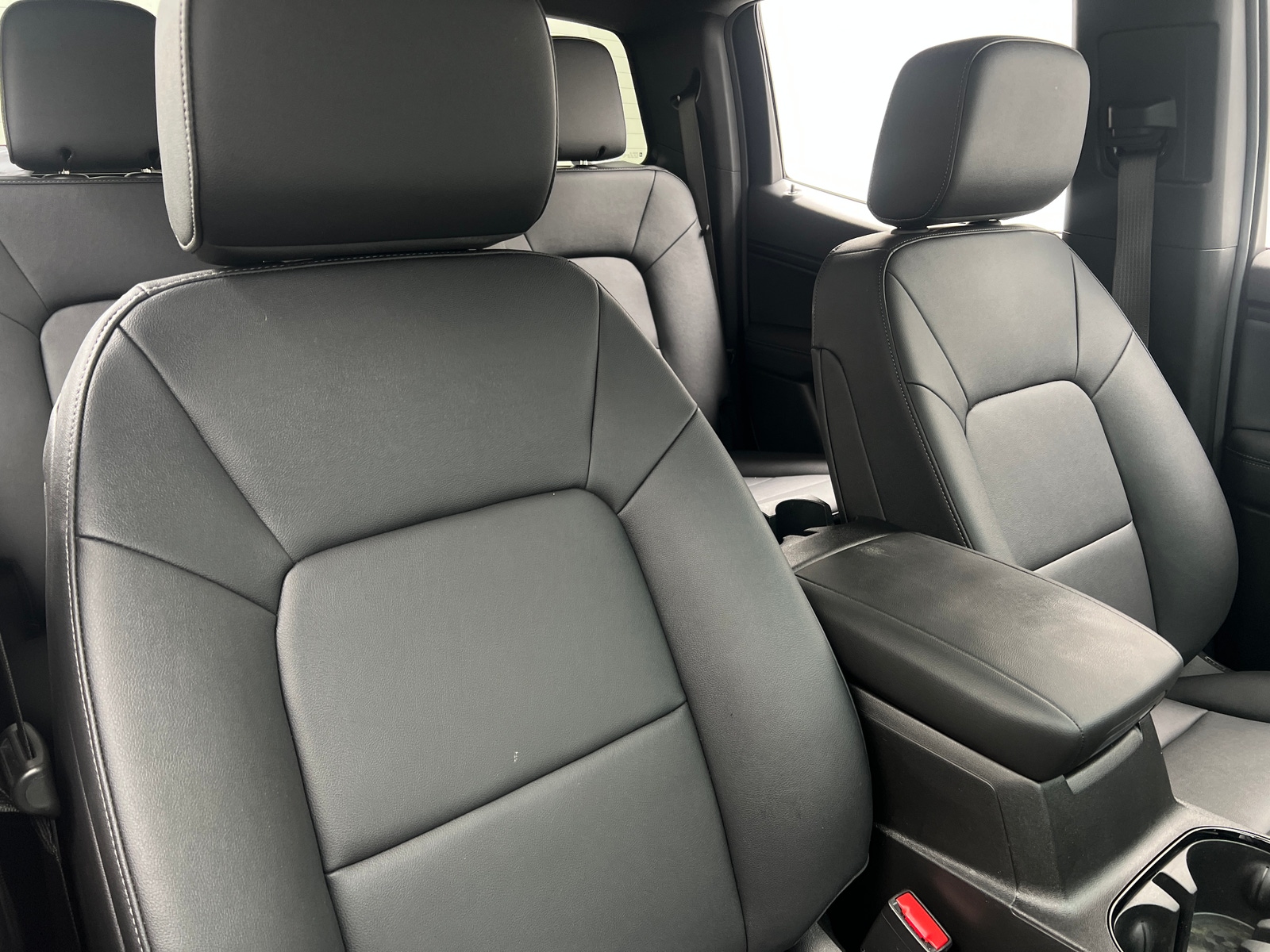 Thumbnail: 2024 Chevrolet Colorado - 2