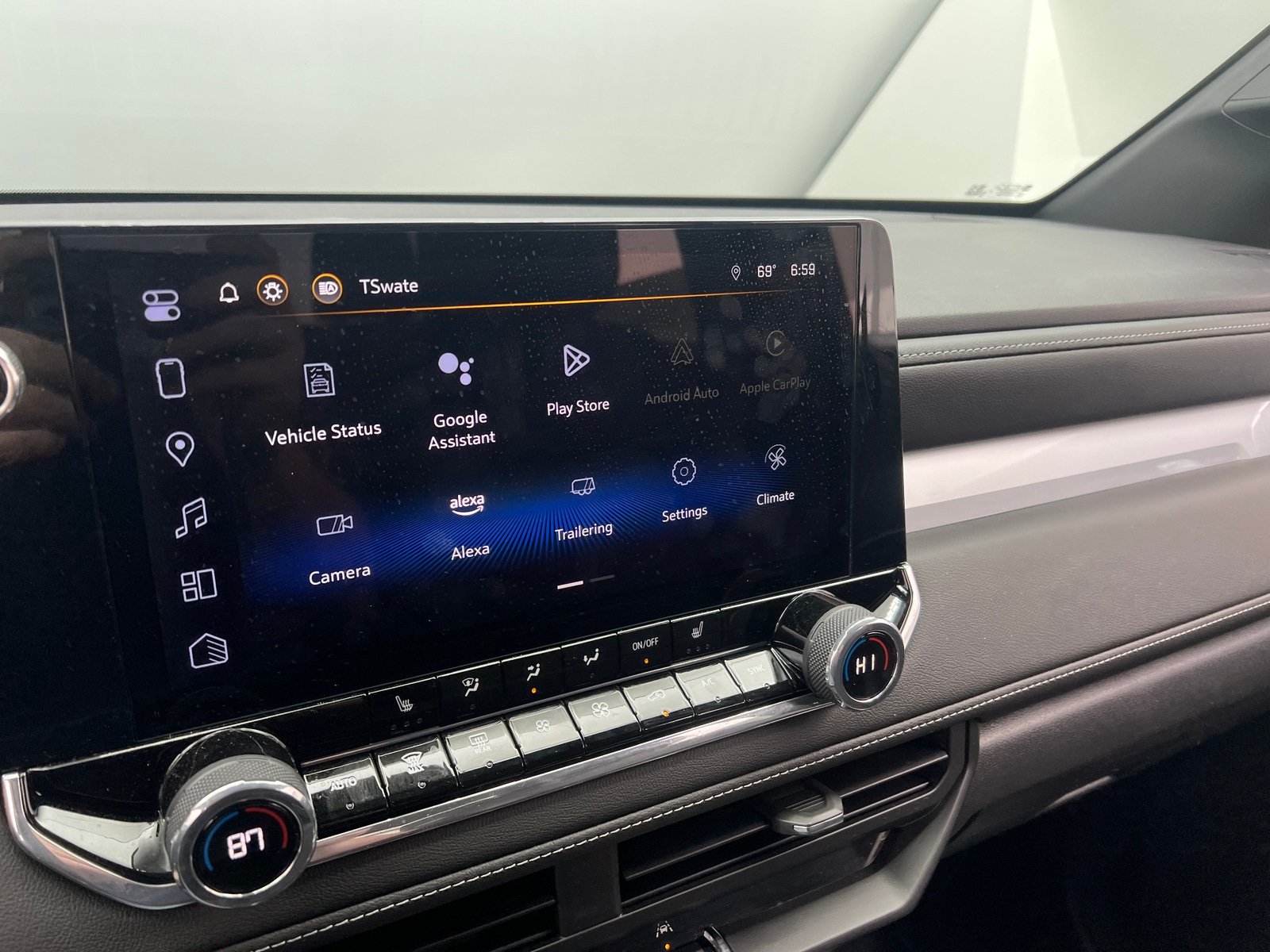 Thumbnail: 2024 Chevrolet Colorado - 4