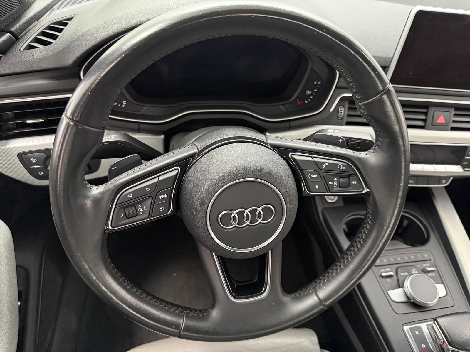 Thumbnail: 2017 Audi A4 - 4