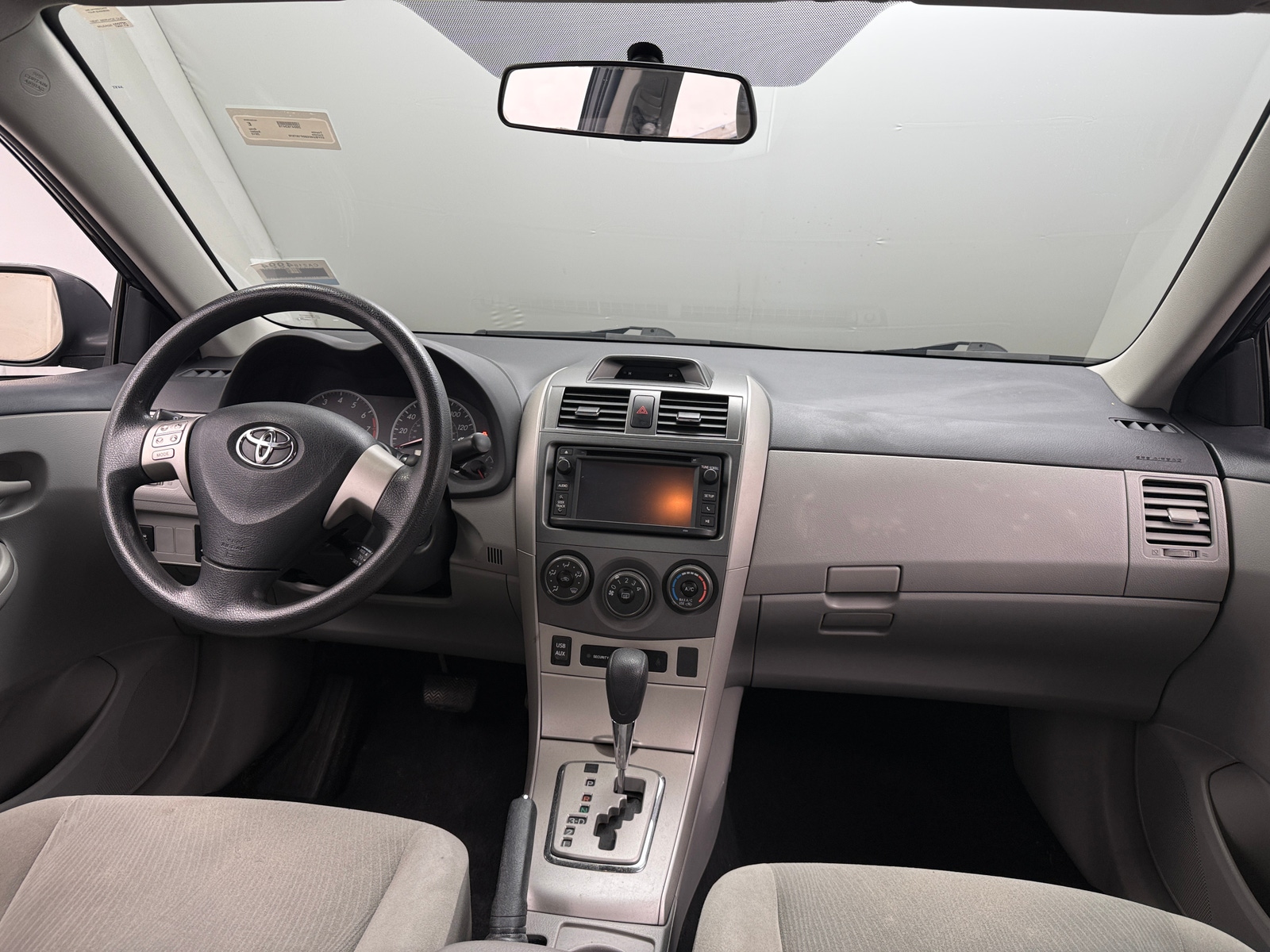 Thumbnail: 2013 Toyota Corolla - 3