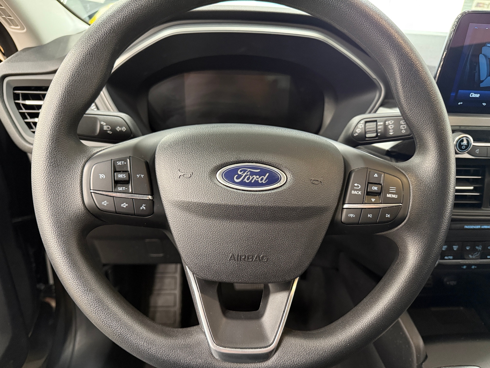 Thumbnail: 2025 Ford Escape - 5